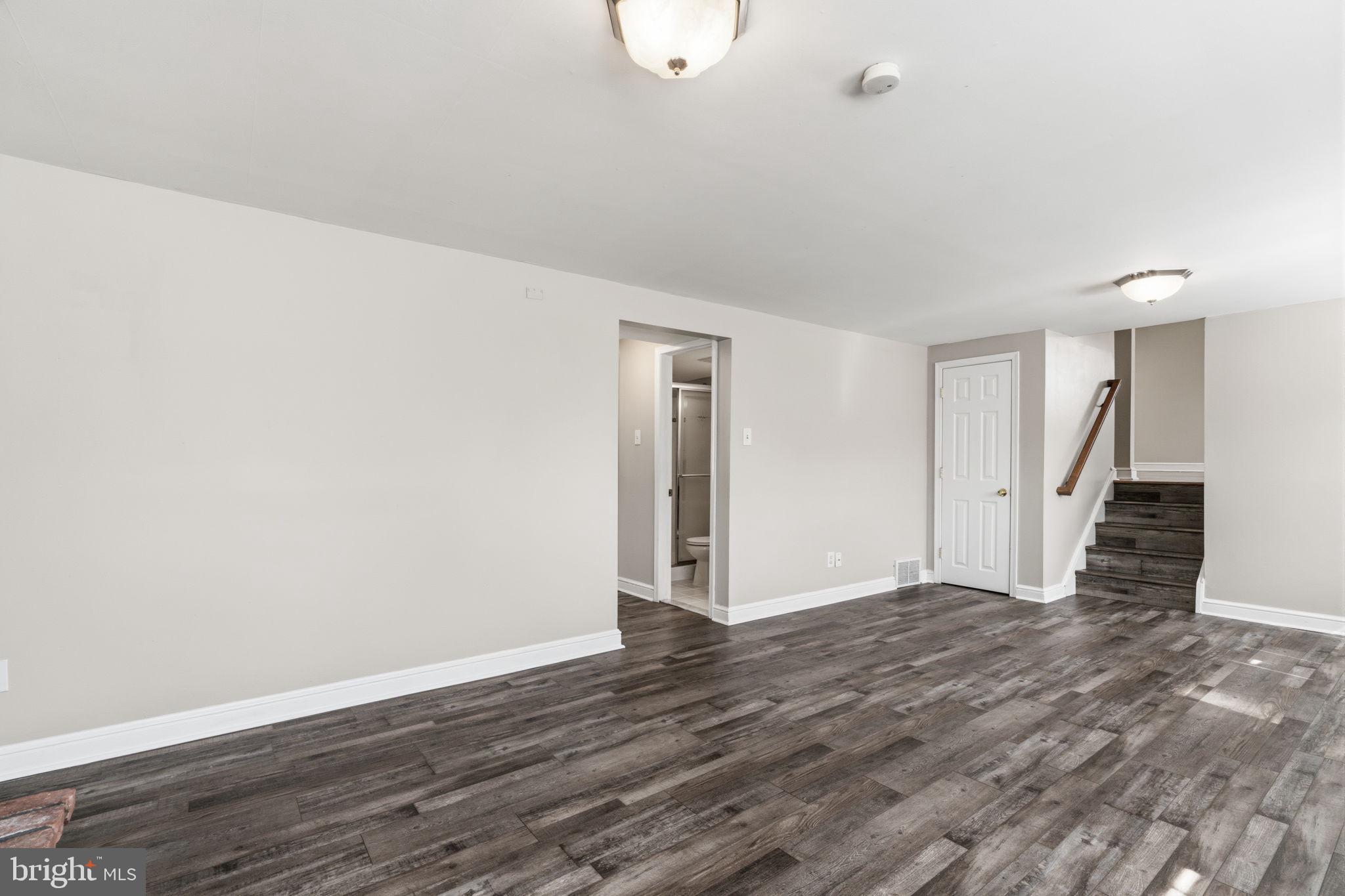 PENNSBURY HGTS - Residential