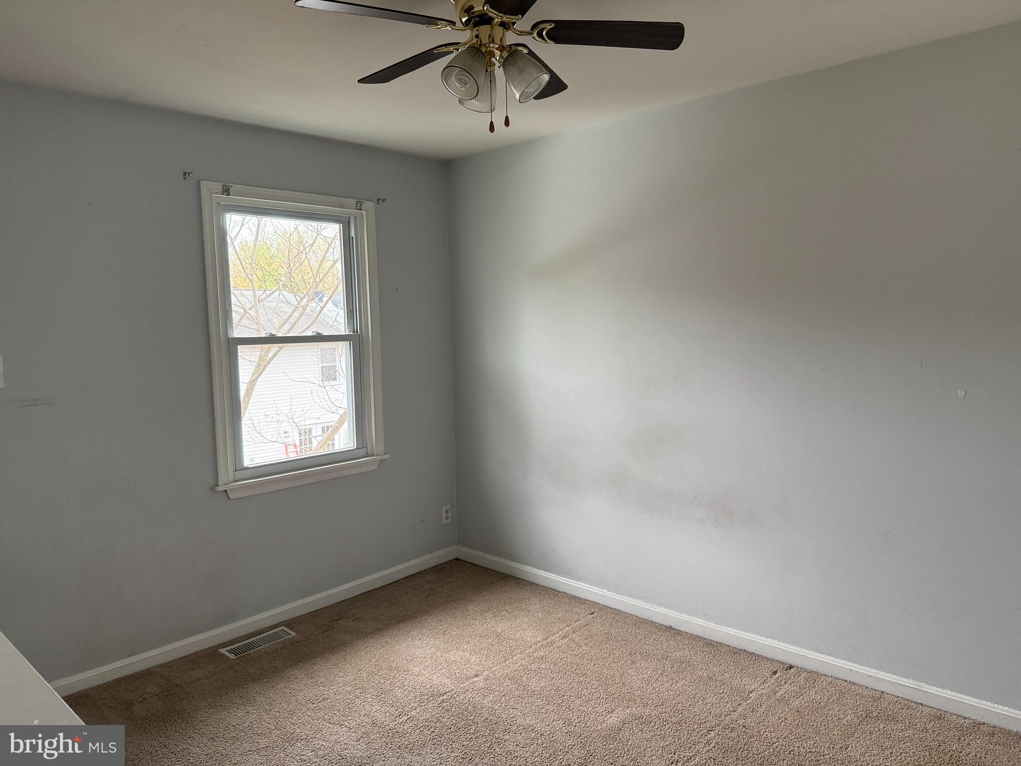 STAFFORD OAKS - Residential