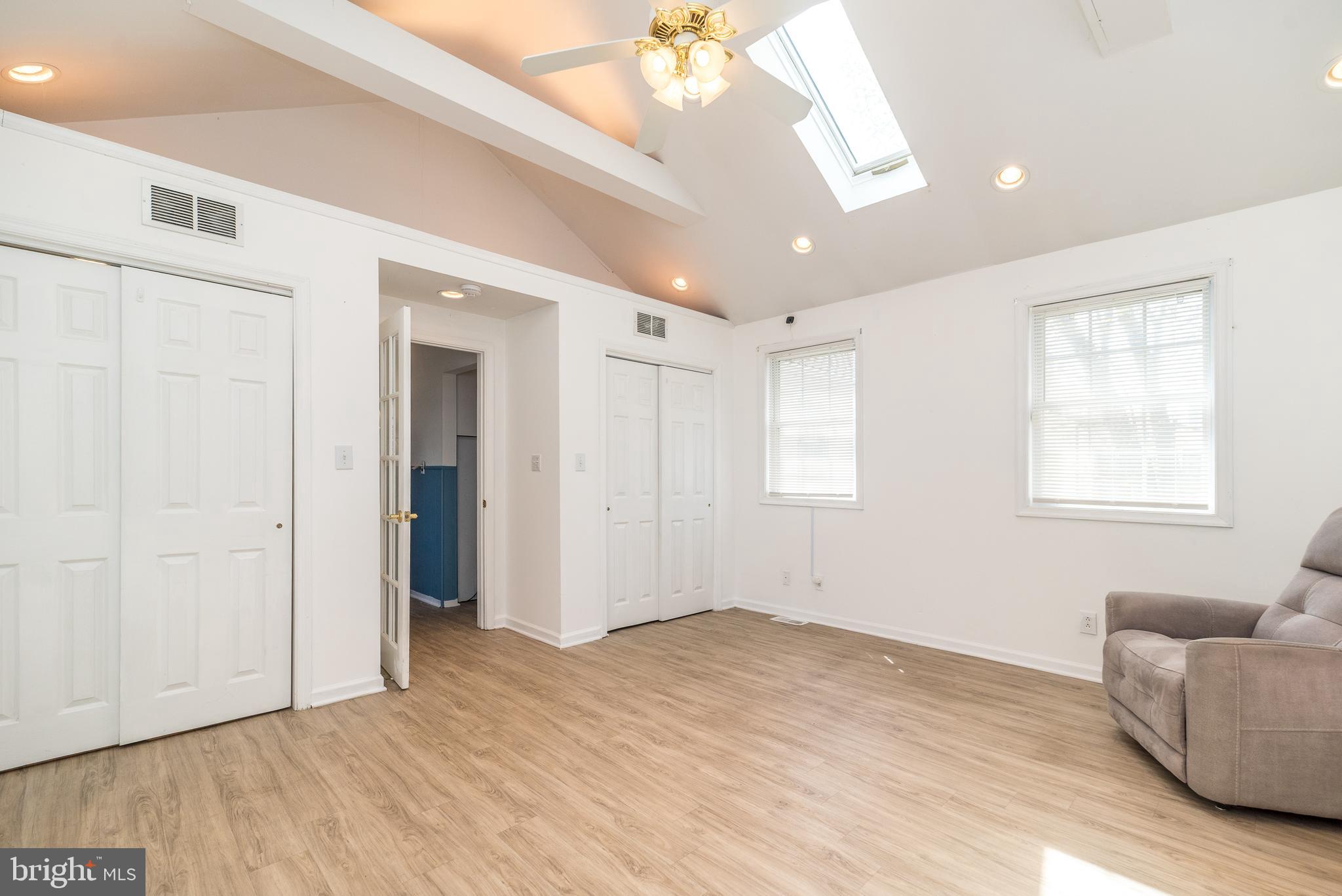 SPRING LAKE FARMS - Residential