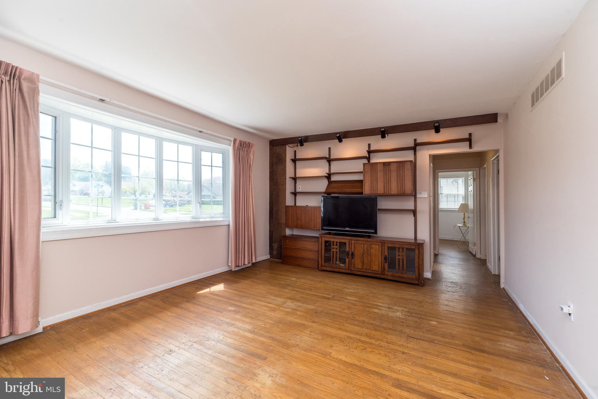 SPRING LAKE FARMS - Residential