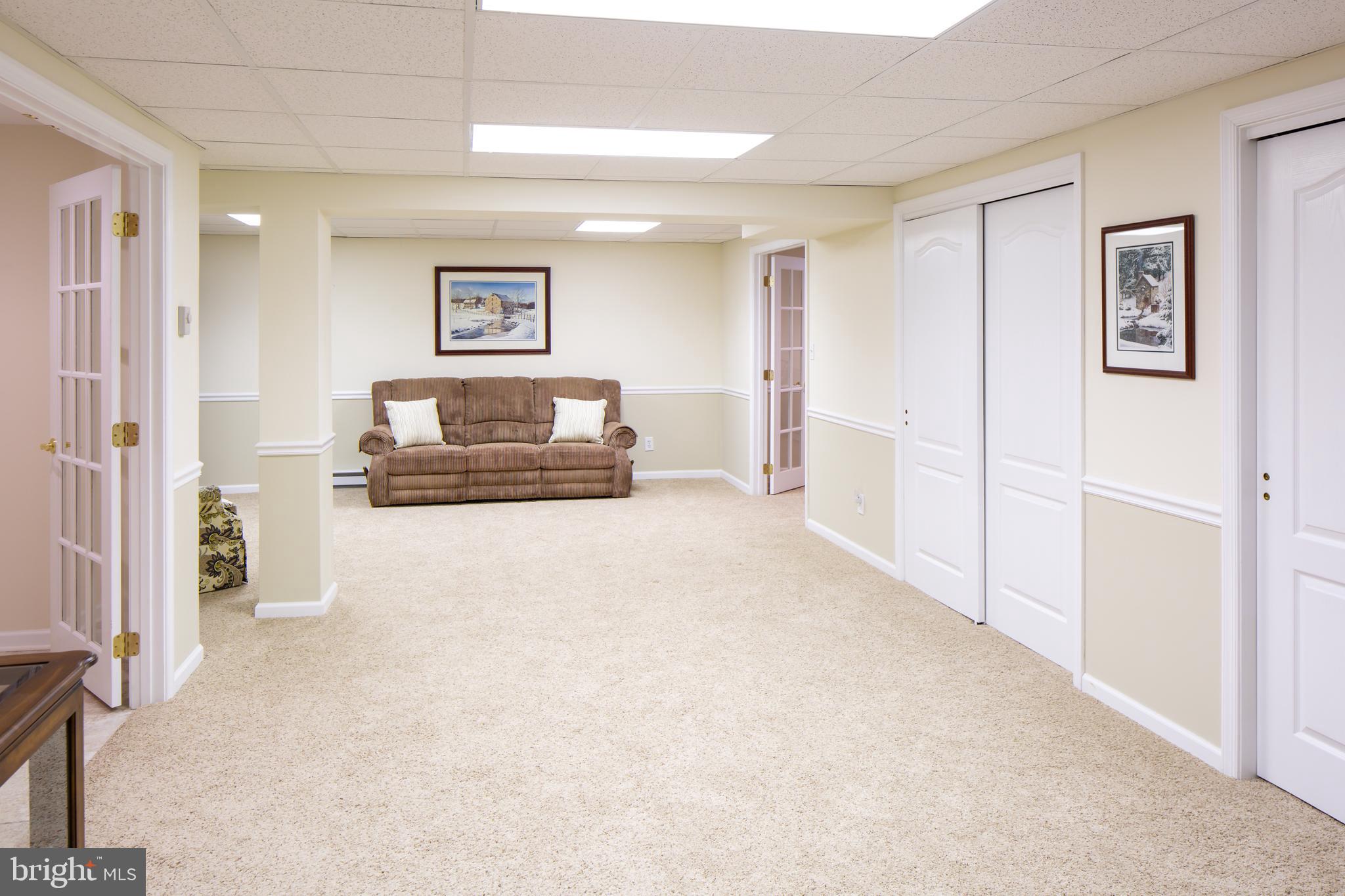 HERSHEYS MILL - Residential