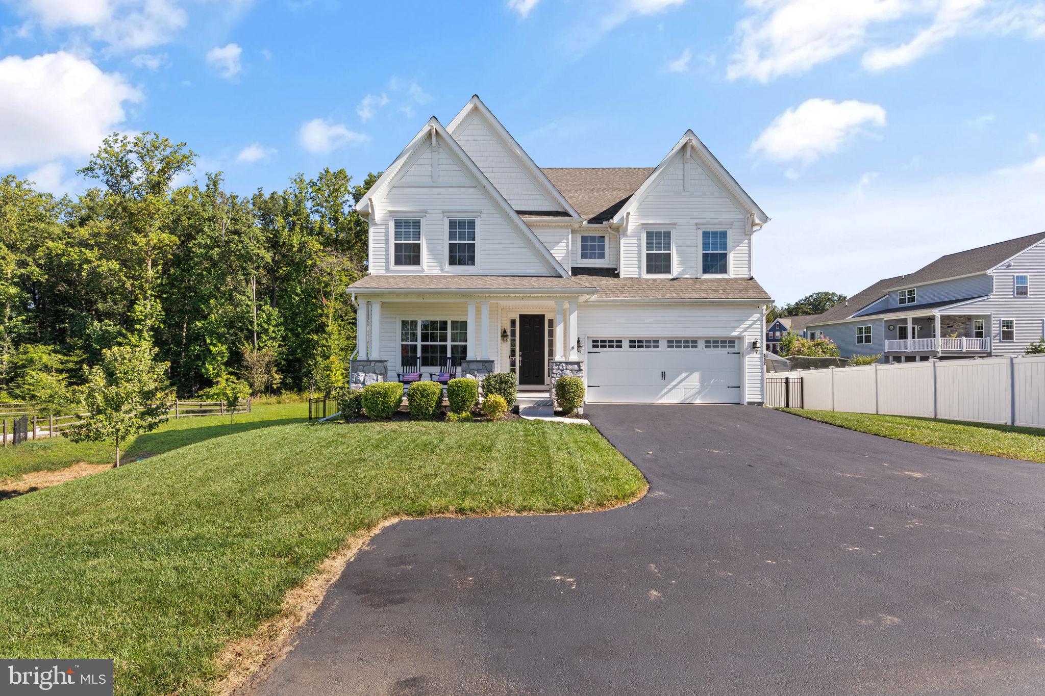 412 TYRELL COURT