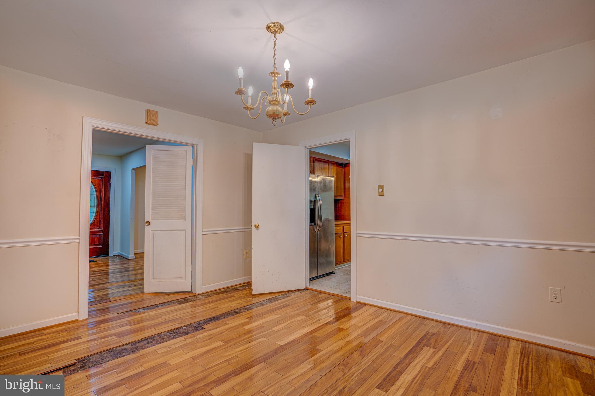 MONTPELIER - Residential