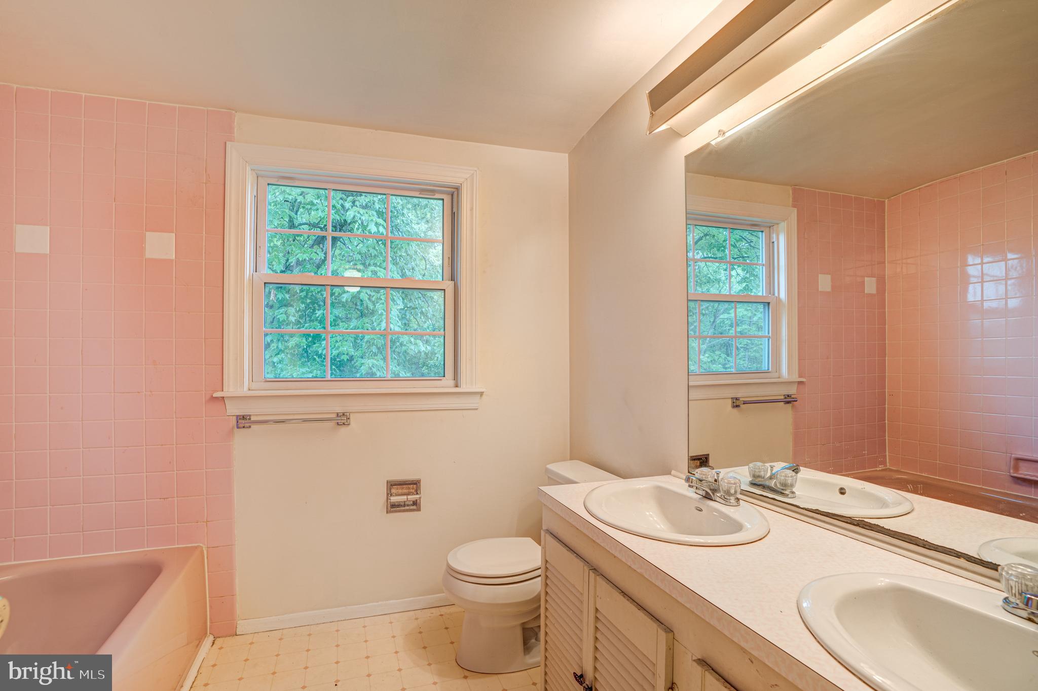 MONTPELIER - Residential