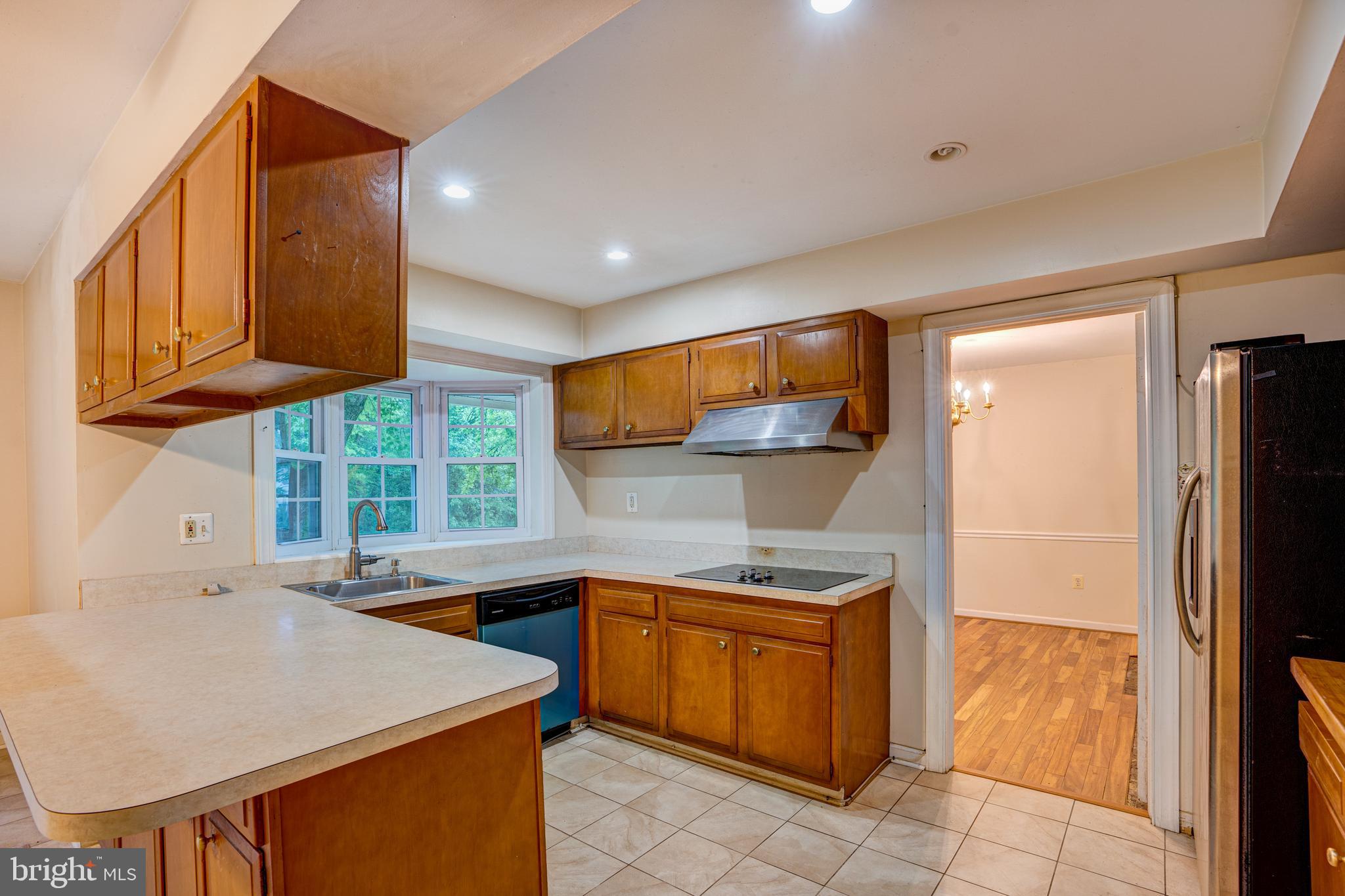 MONTPELIER - Residential