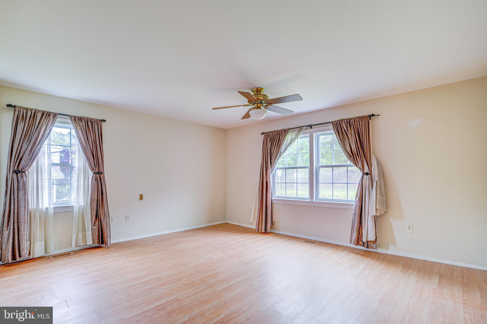 MONTPELIER - Residential