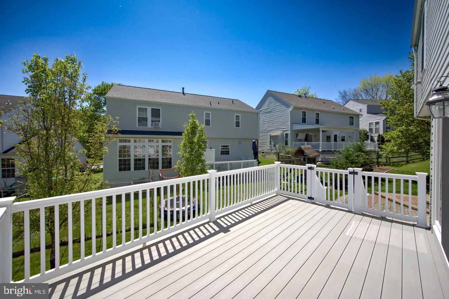 WILLIAMSBURG - Residential