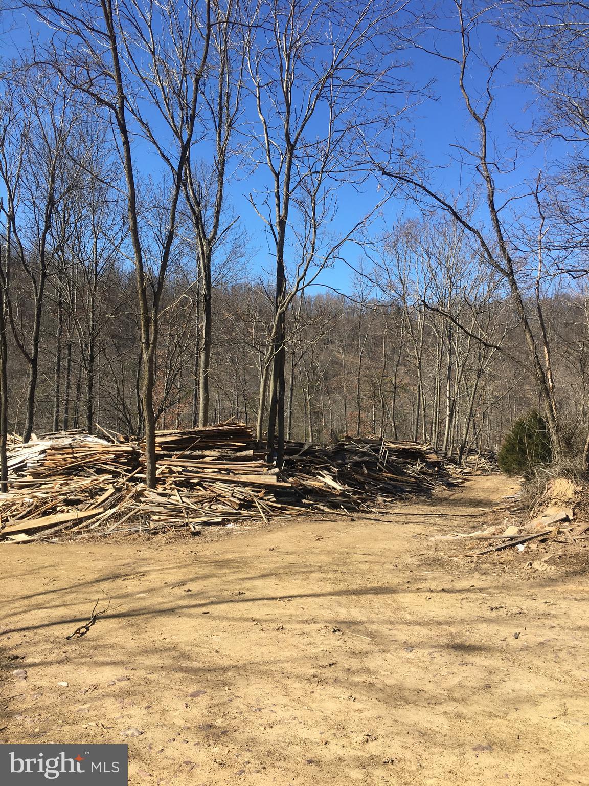 NORTH RIVER MILL - Land