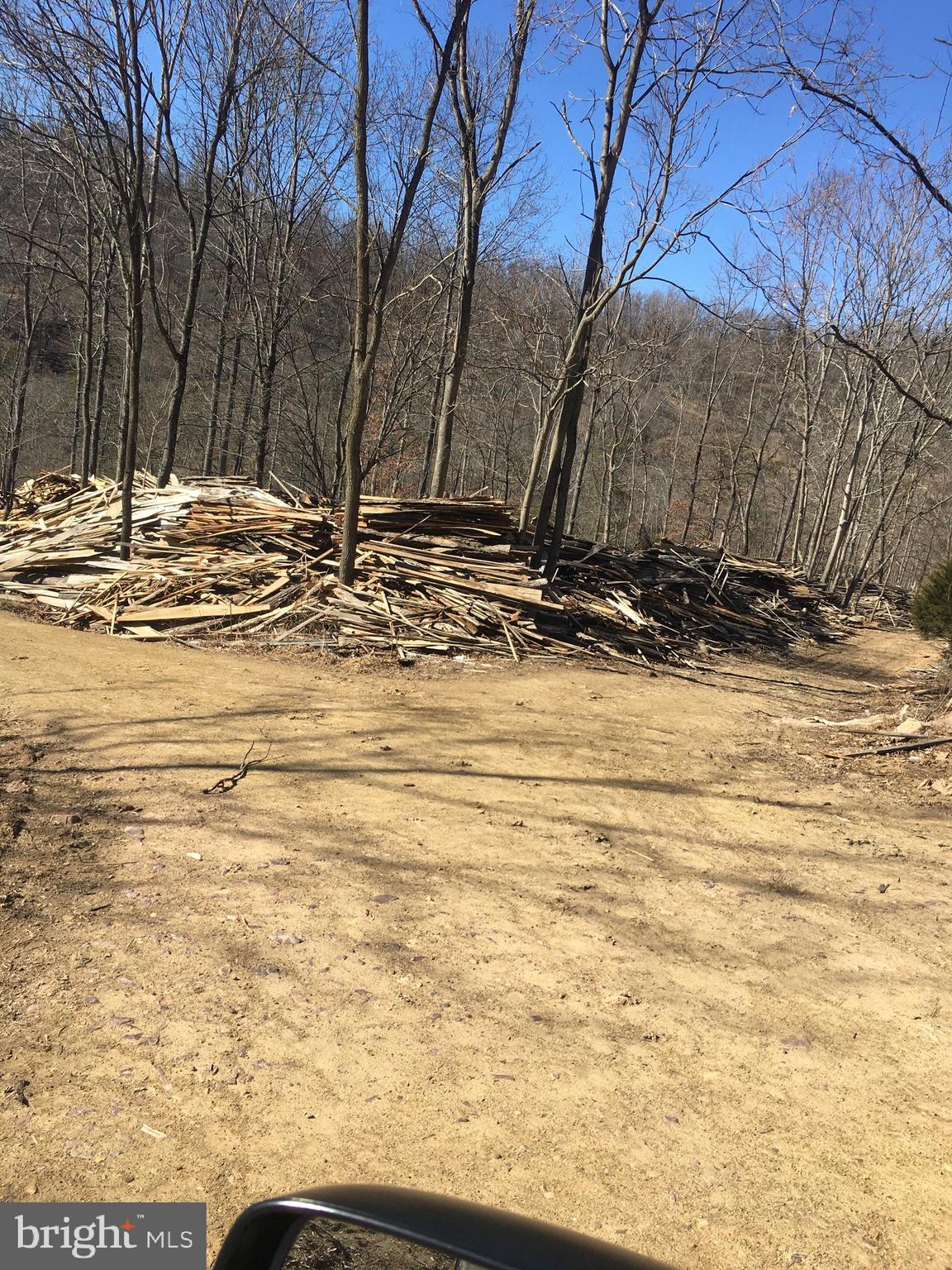 NORTH RIVER MILL - Land