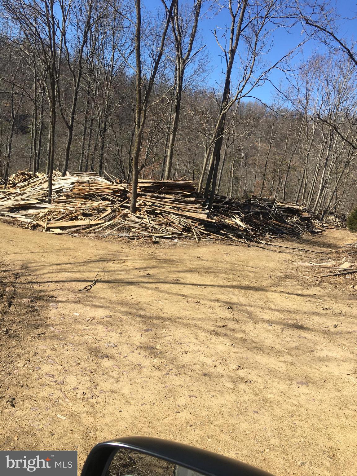 NORTH RIVER MILL - Land