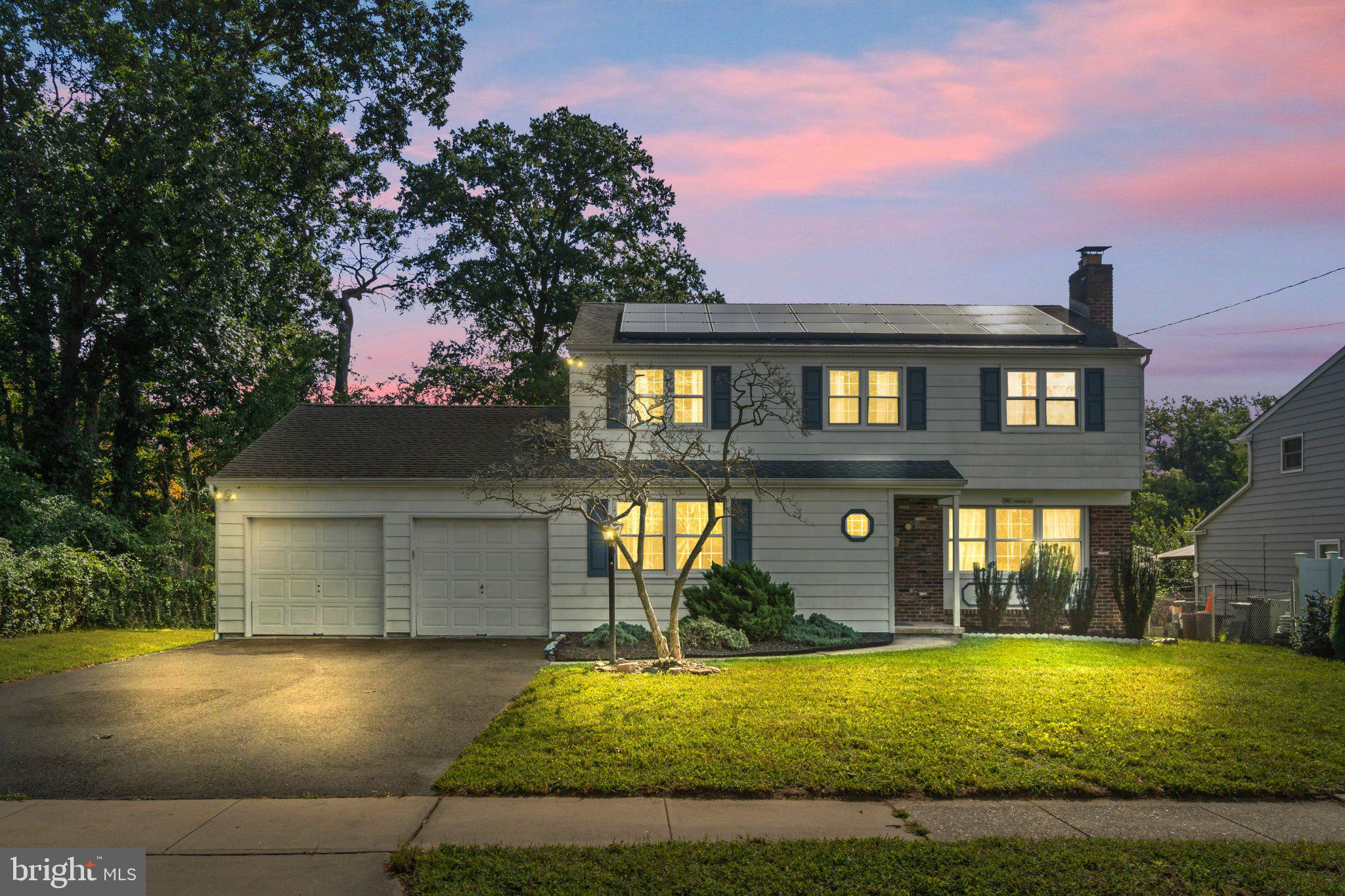 1 LONGWOOD DRIVE