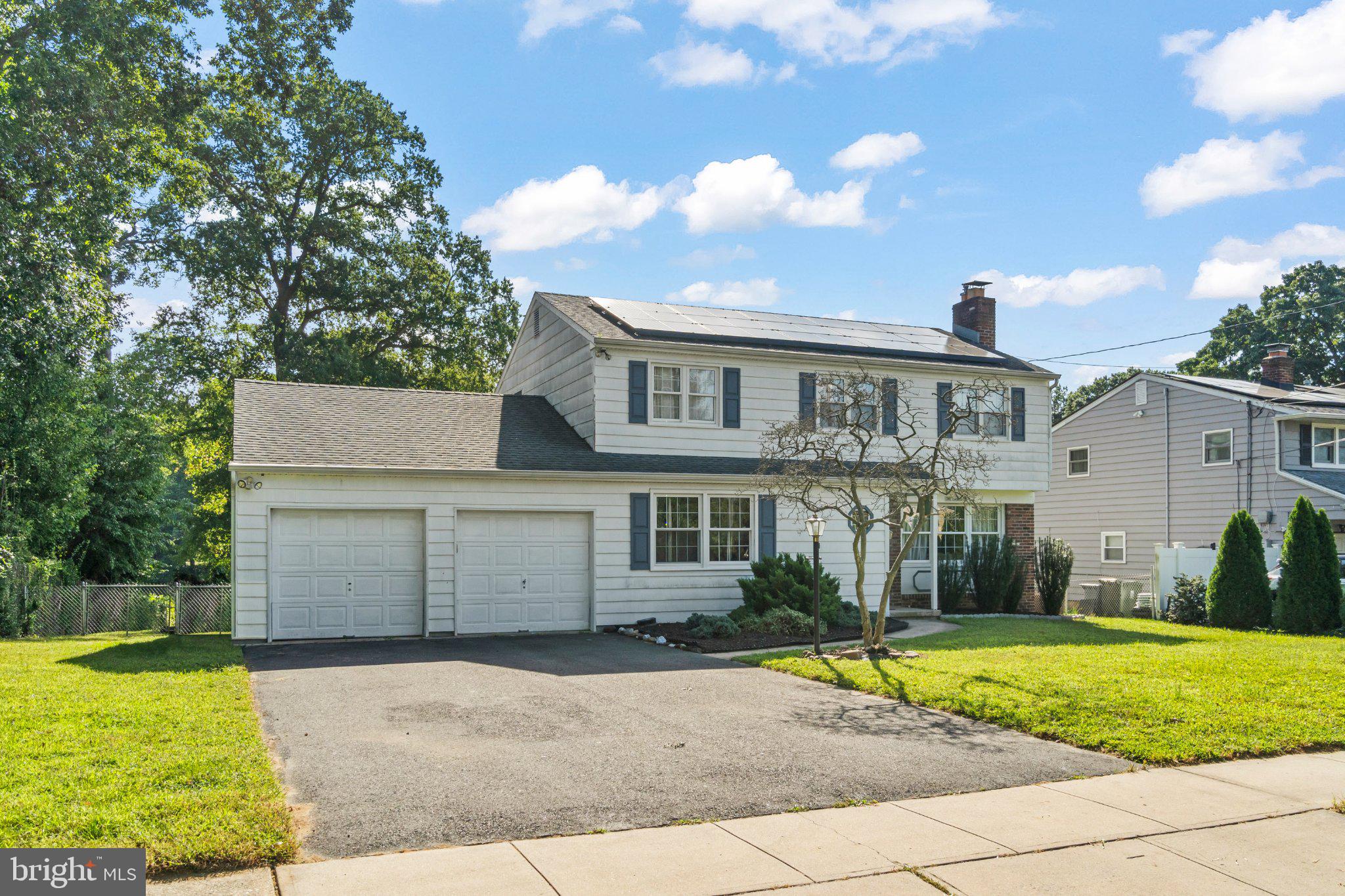 1 LONGWOOD DRIVE