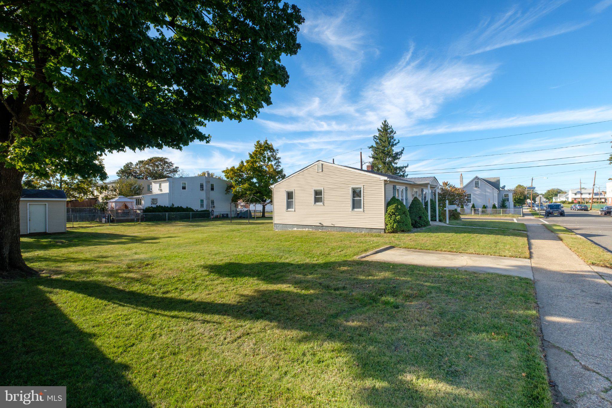 1002 WALNUT STREET