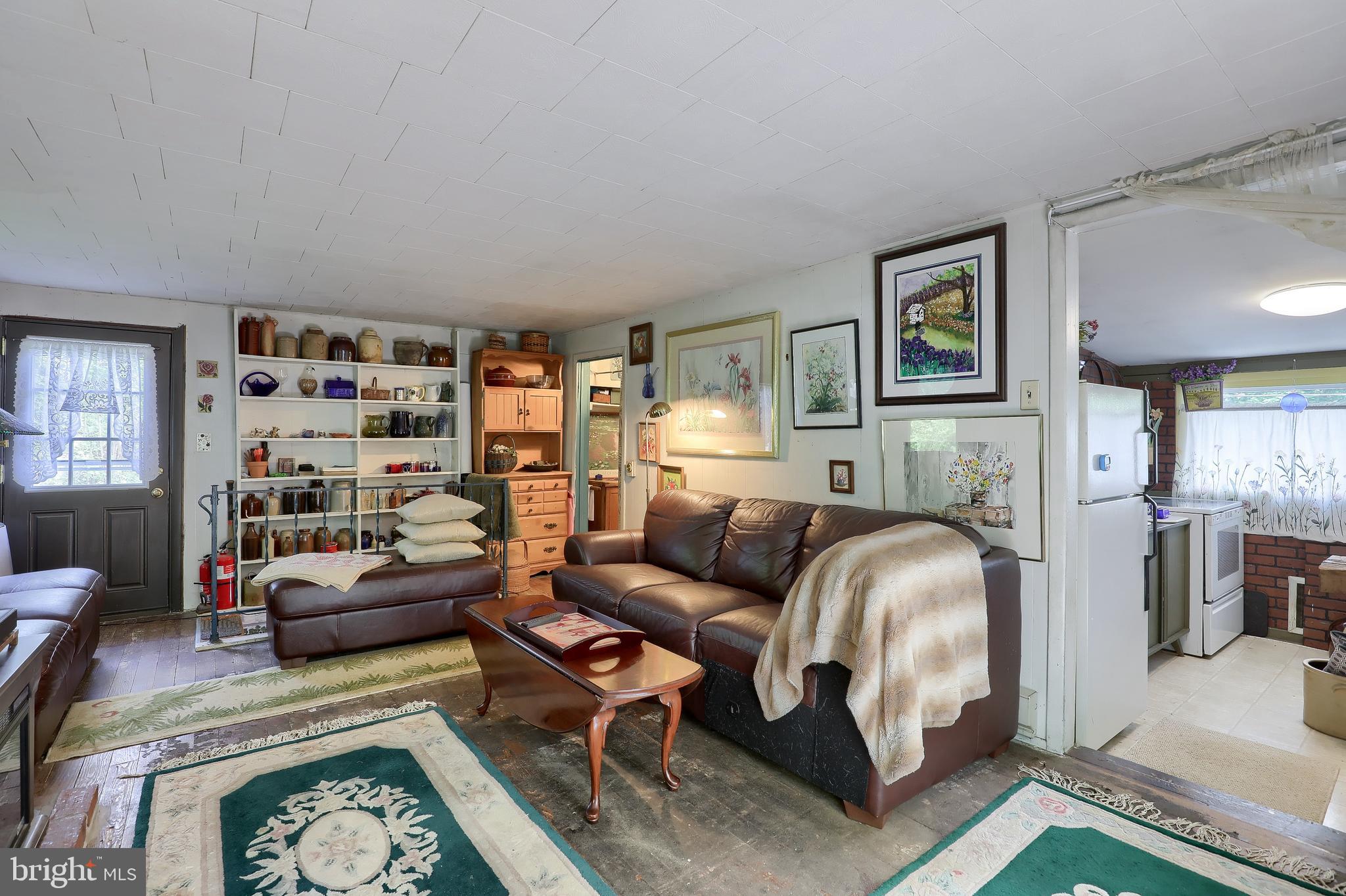 WEST HEMPFIELD - Residential