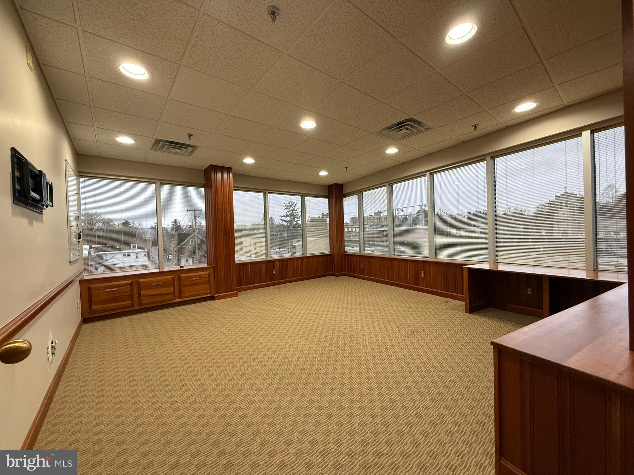 NONE AVAILABLE - Commercial Lease