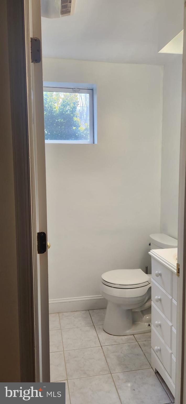 FAIRLAWN - Residential Lease