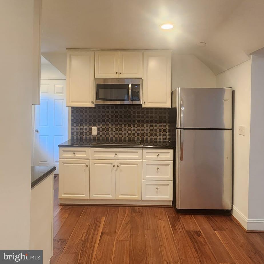 FAIRLAWN - Residential Lease