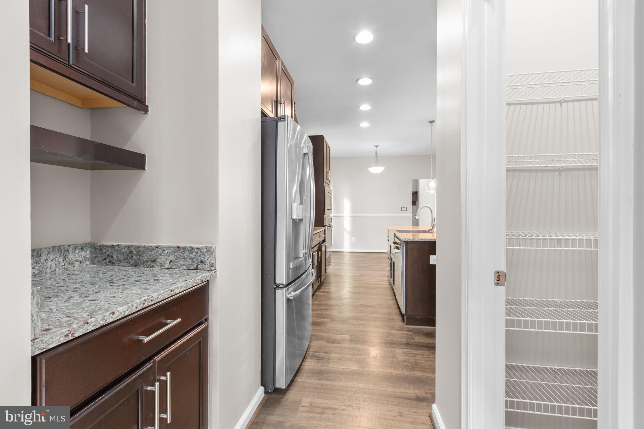 EMBREY MILL - Residential Lease