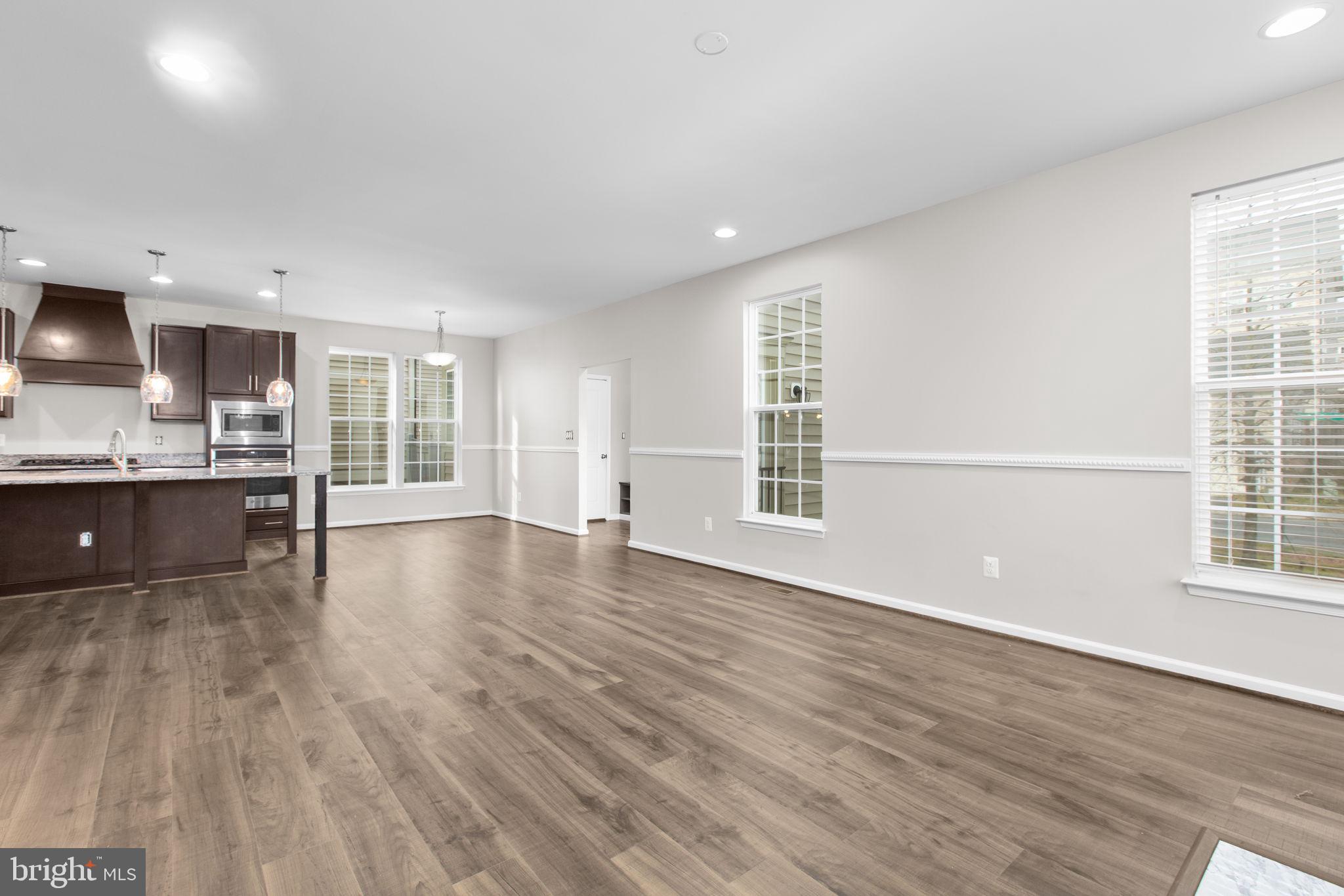 EMBREY MILL - Residential Lease