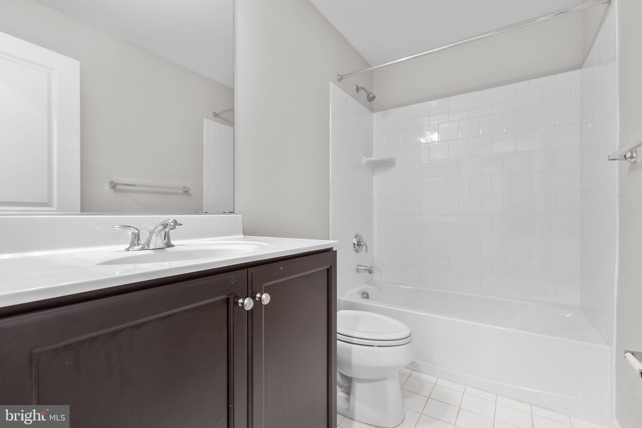 EMBREY MILL - Residential Lease