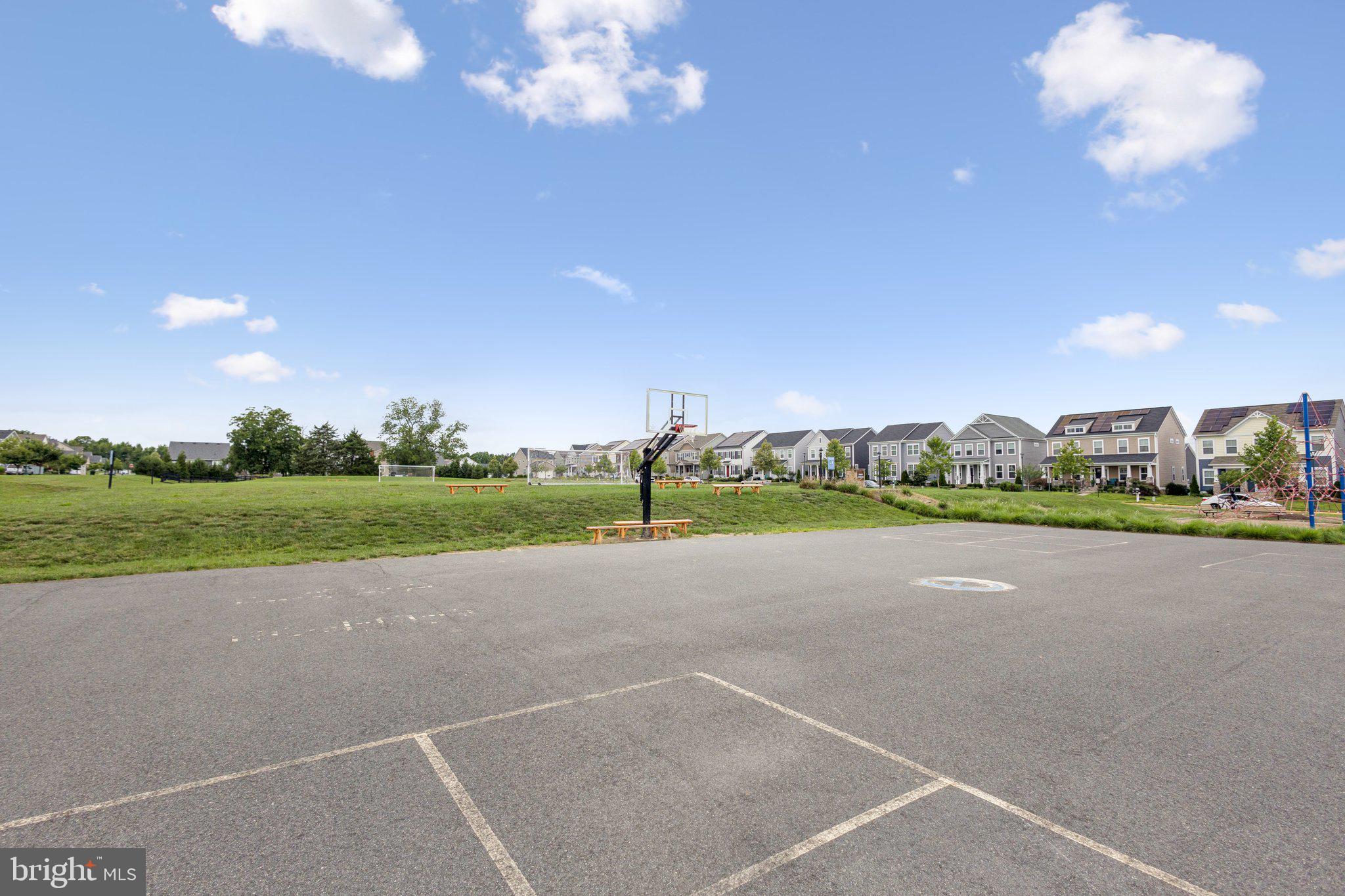 EMBREY MILL - Residential Lease