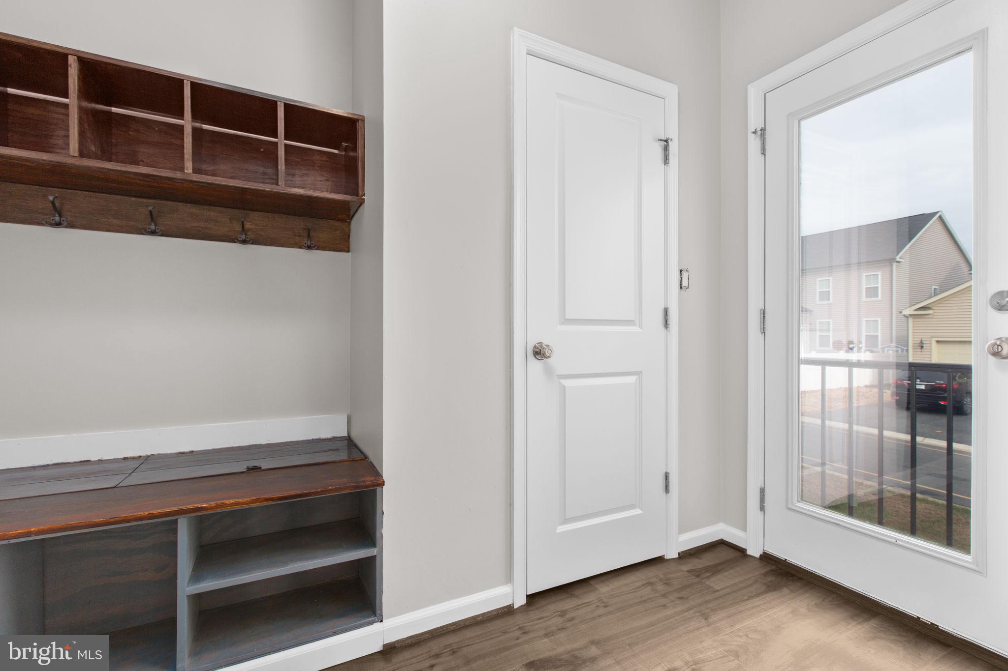 EMBREY MILL - Residential Lease