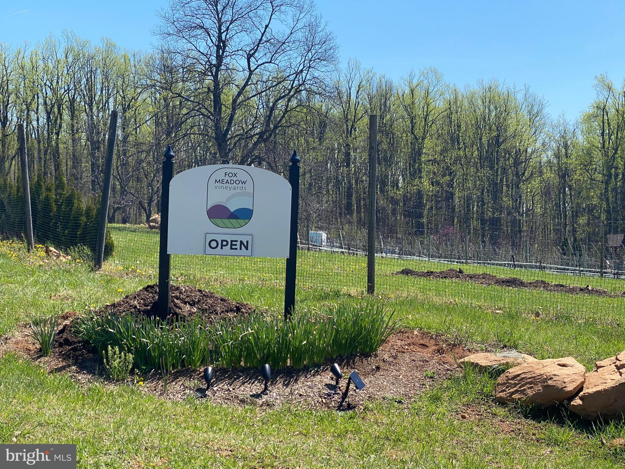 FREEZELAND MANOR - Residential