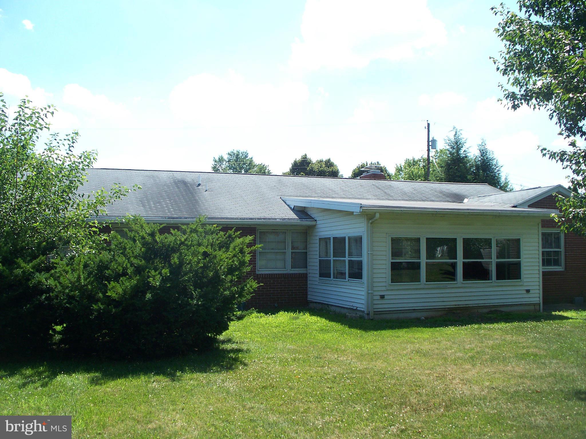 WAYNE HEIGHTS - Residential