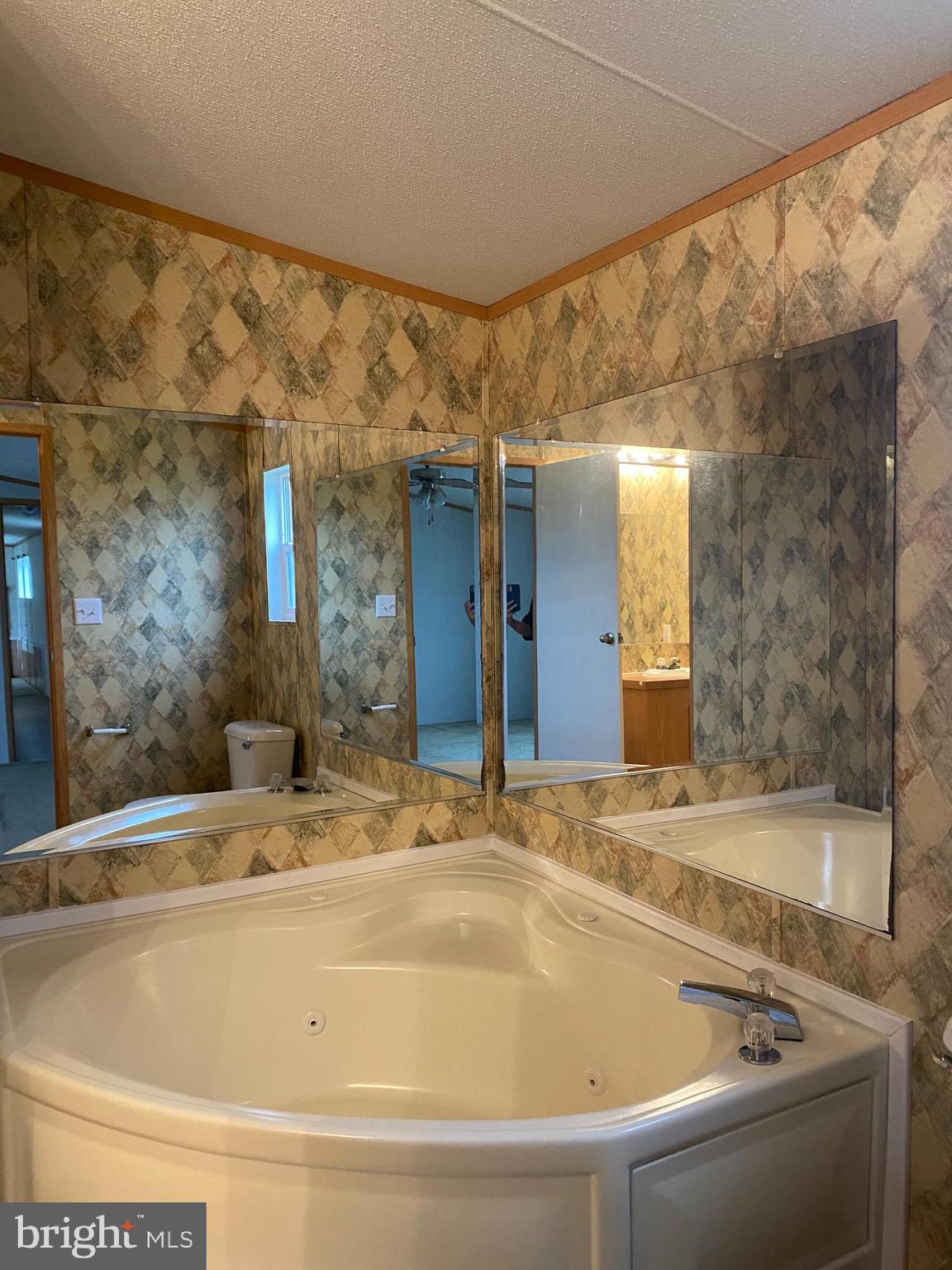 SOUTHSIDE LANDING - Residential