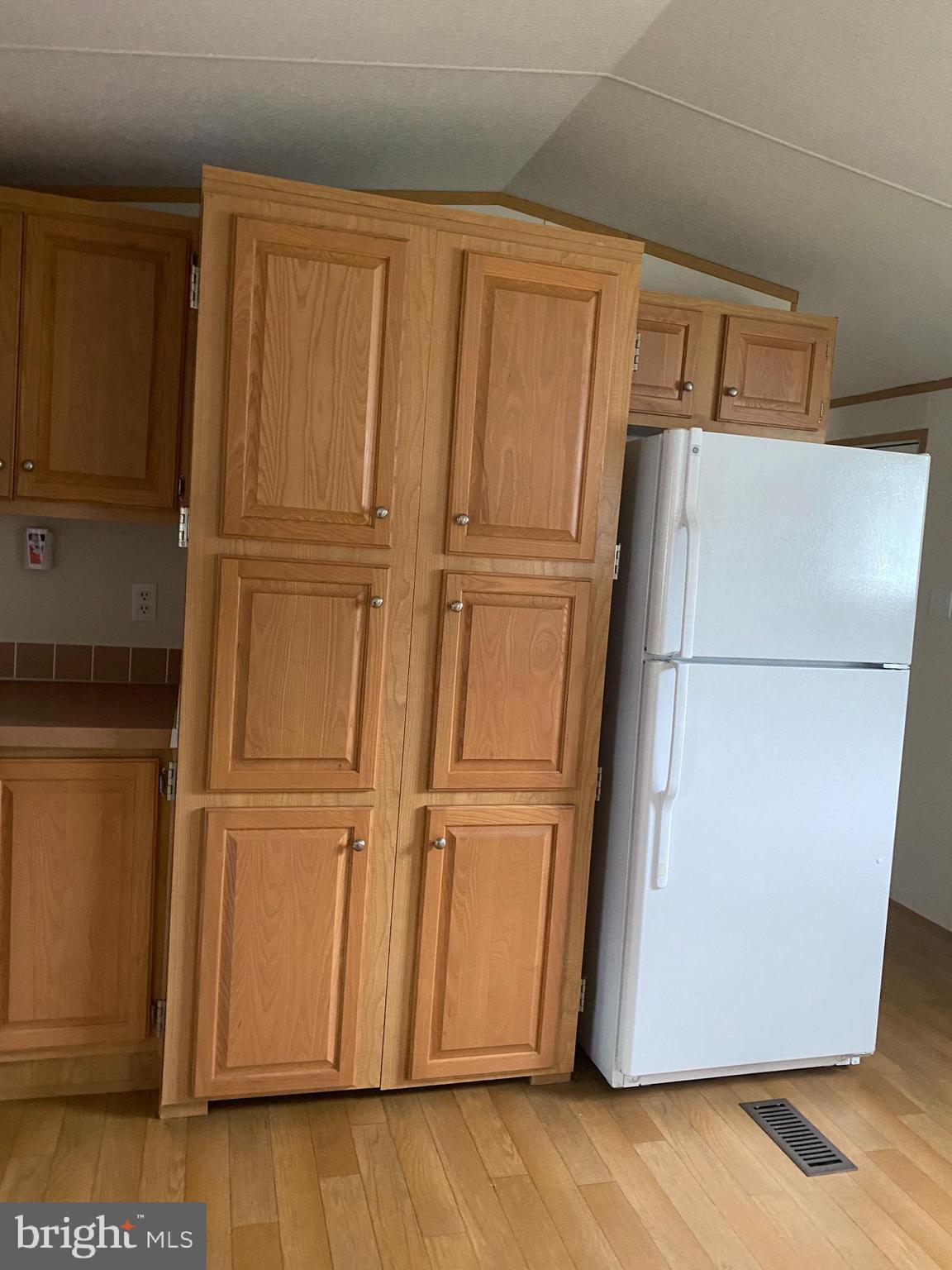 SOUTHSIDE LANDING - Residential