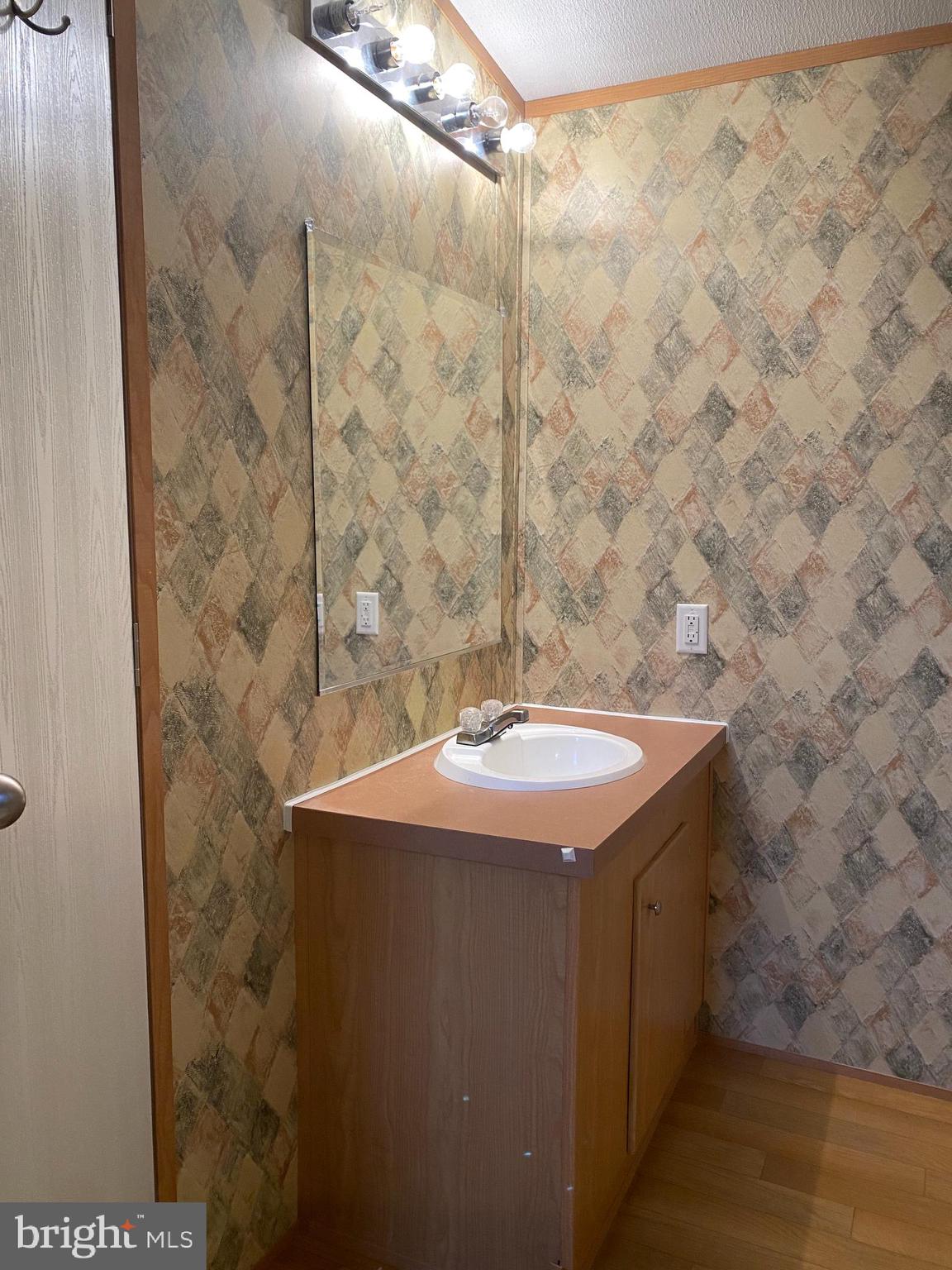 SOUTHSIDE LANDING - Residential