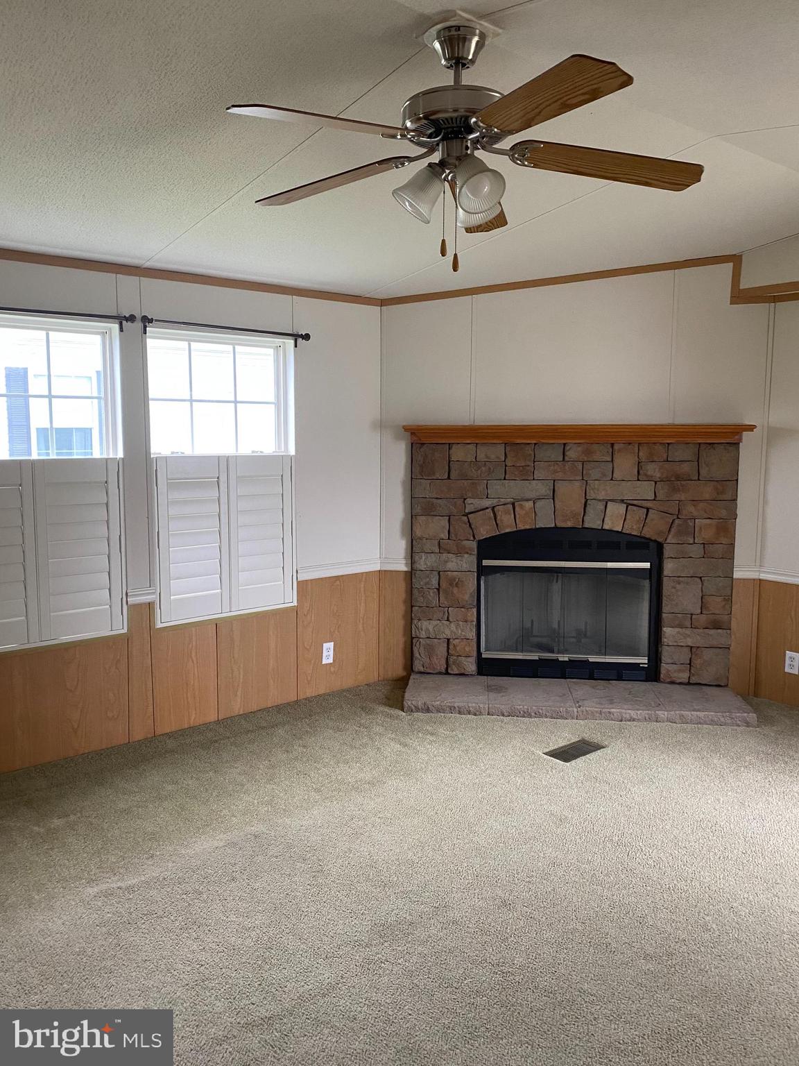 SOUTHSIDE LANDING - Residential