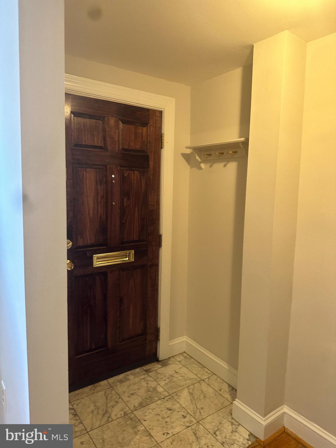 OLD TOWN ALEXANDRIA - Residential Lease