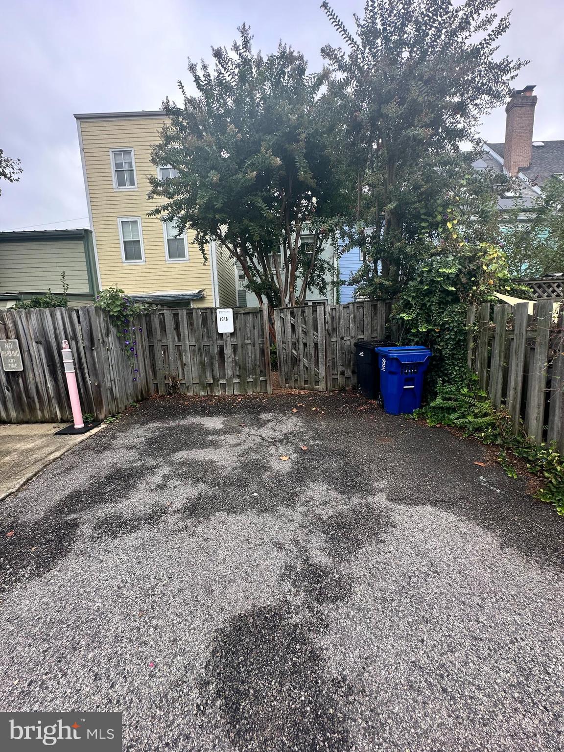 OLD TOWN ALEXANDRIA - Residential Lease