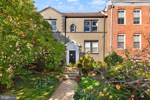 719 12TH STREET SE 3 WASHINGTON DC 20003