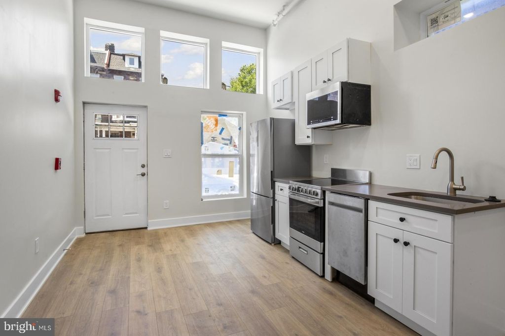 Photo of 223 S 45th Street #1F, PHILADELPHIA, PA 19104 (MLS # PAPH2563710)