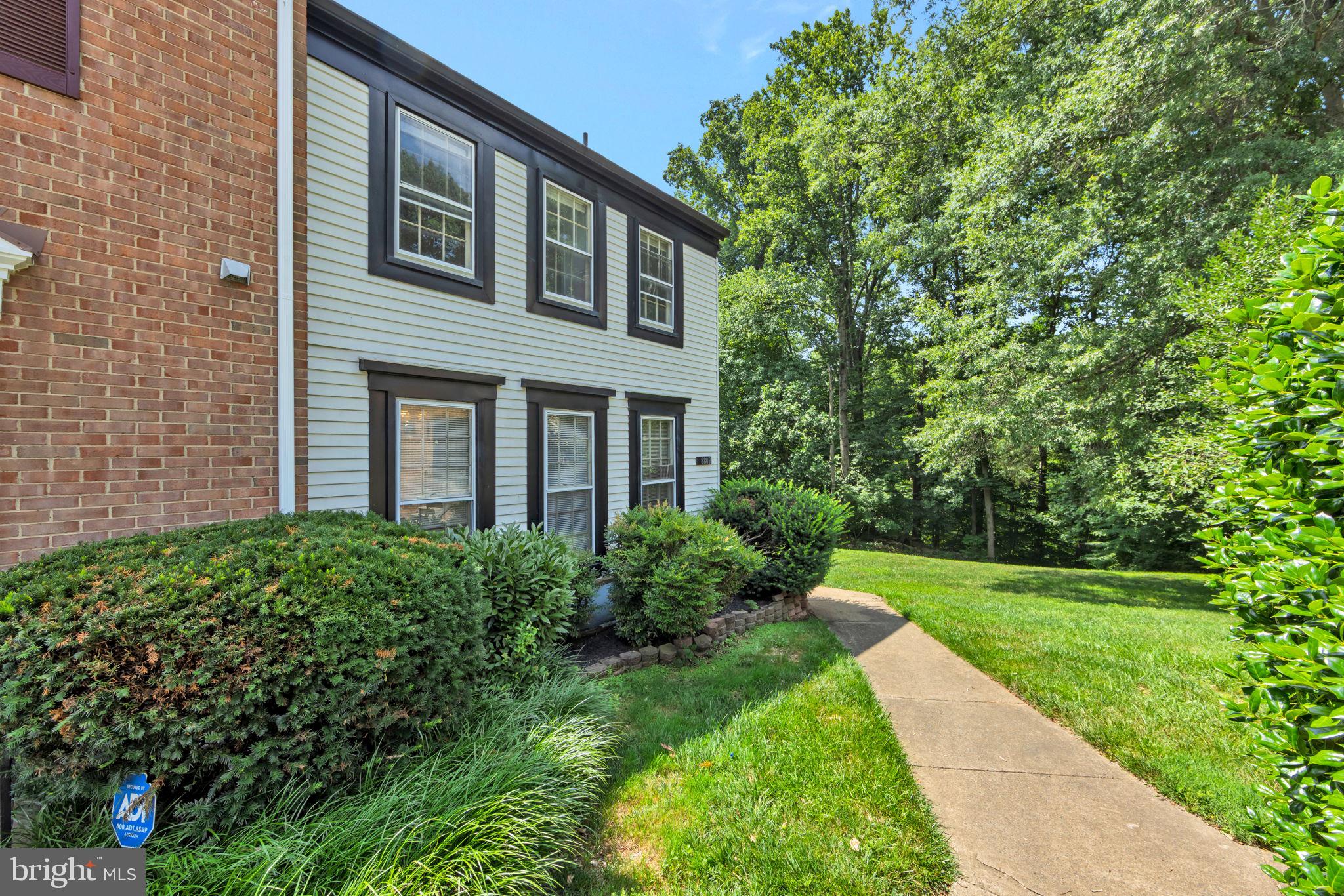 8809 SURVEYORS PLACE