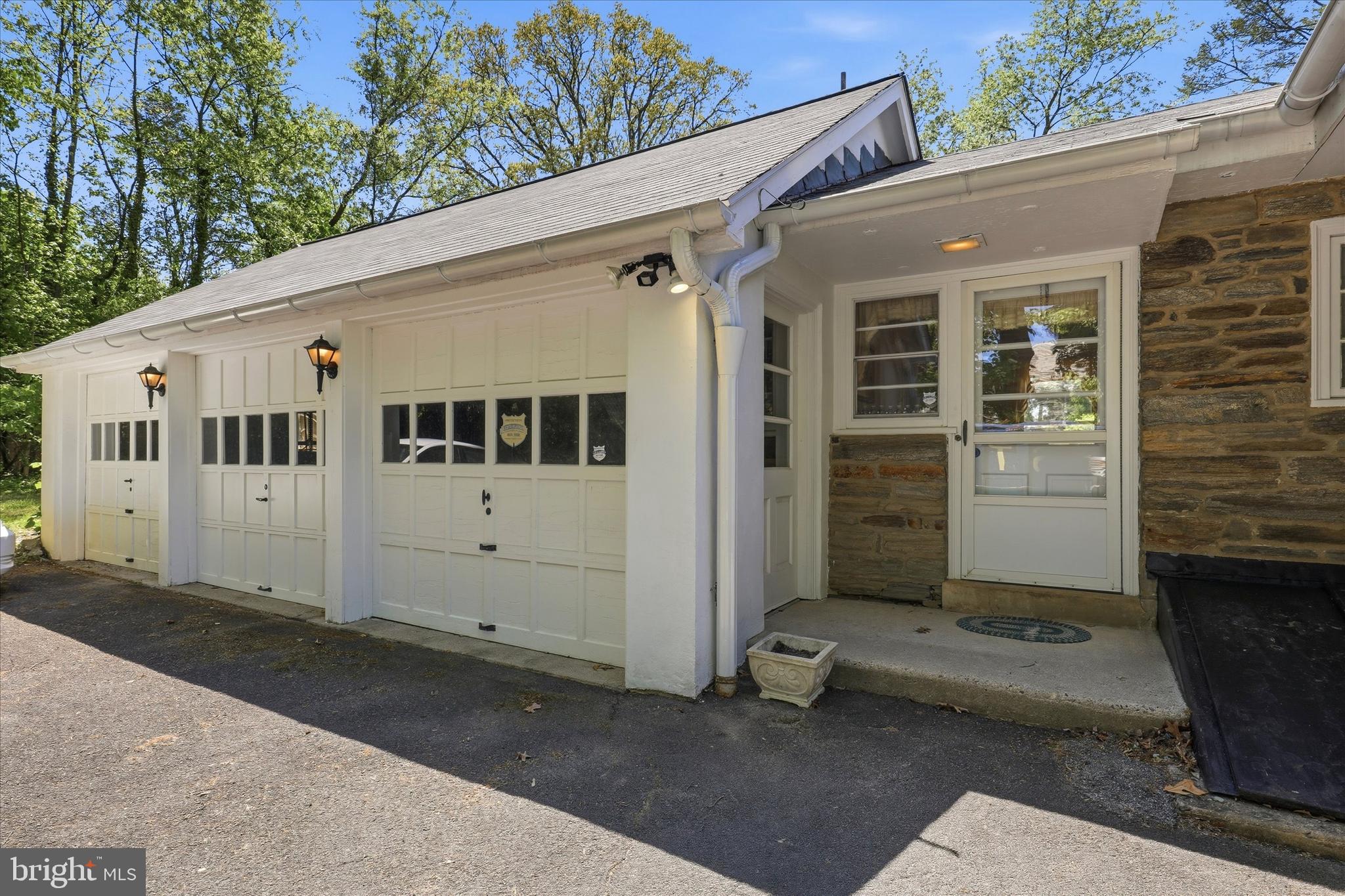 412 NEWBOLD ROAD