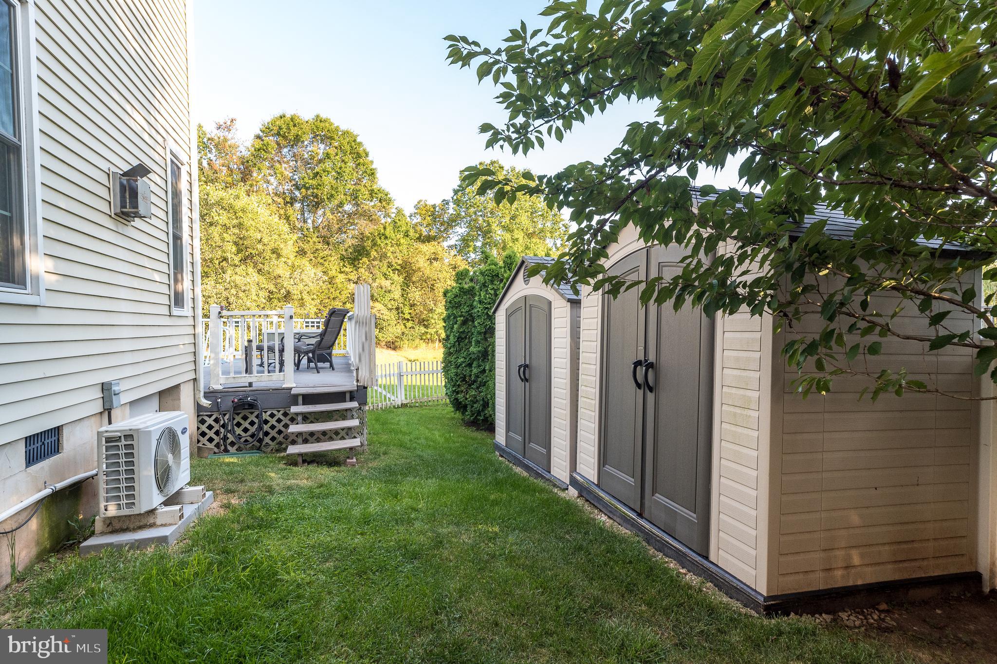 MILFORD GLEN - Residential