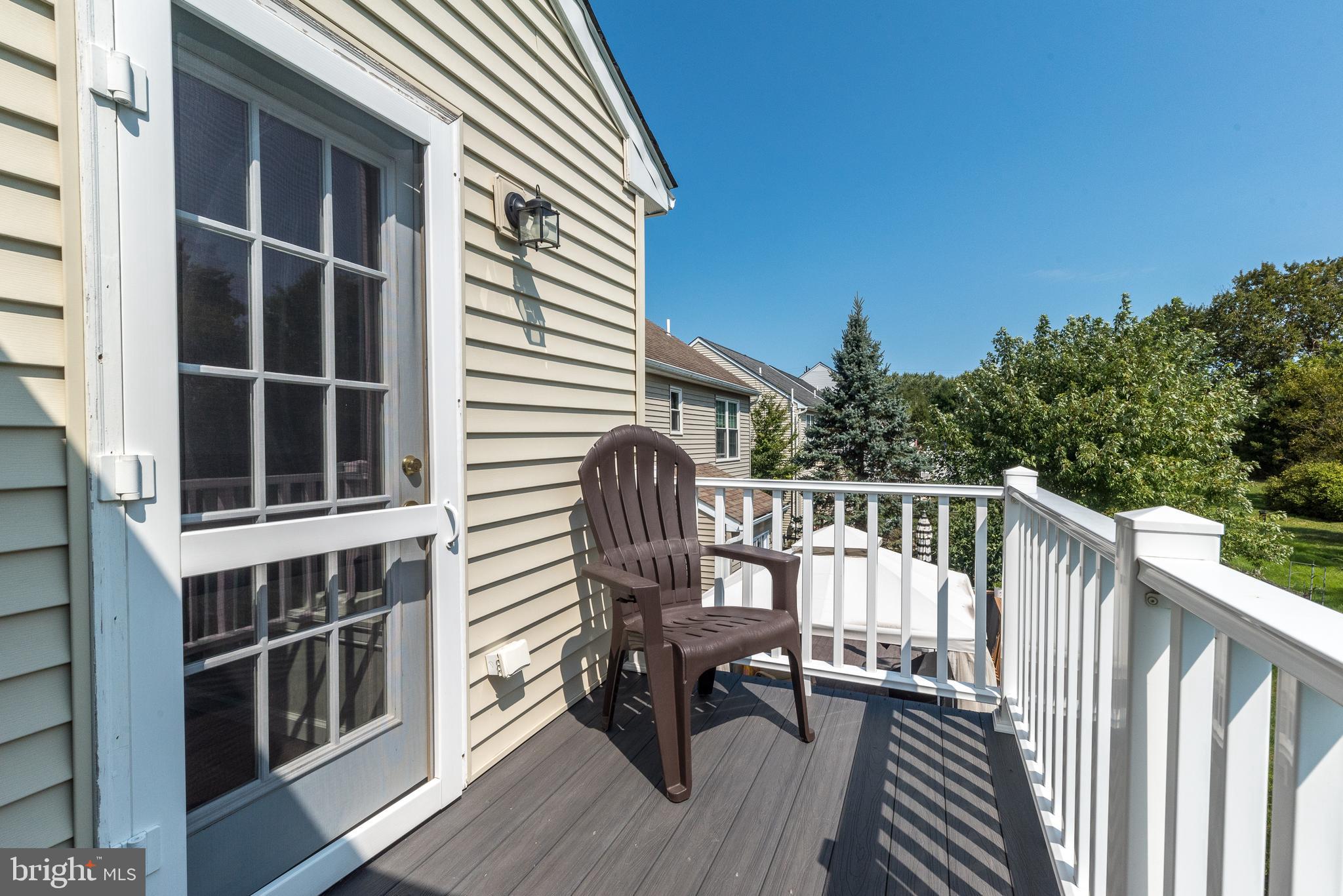 MILFORD GLEN - Residential