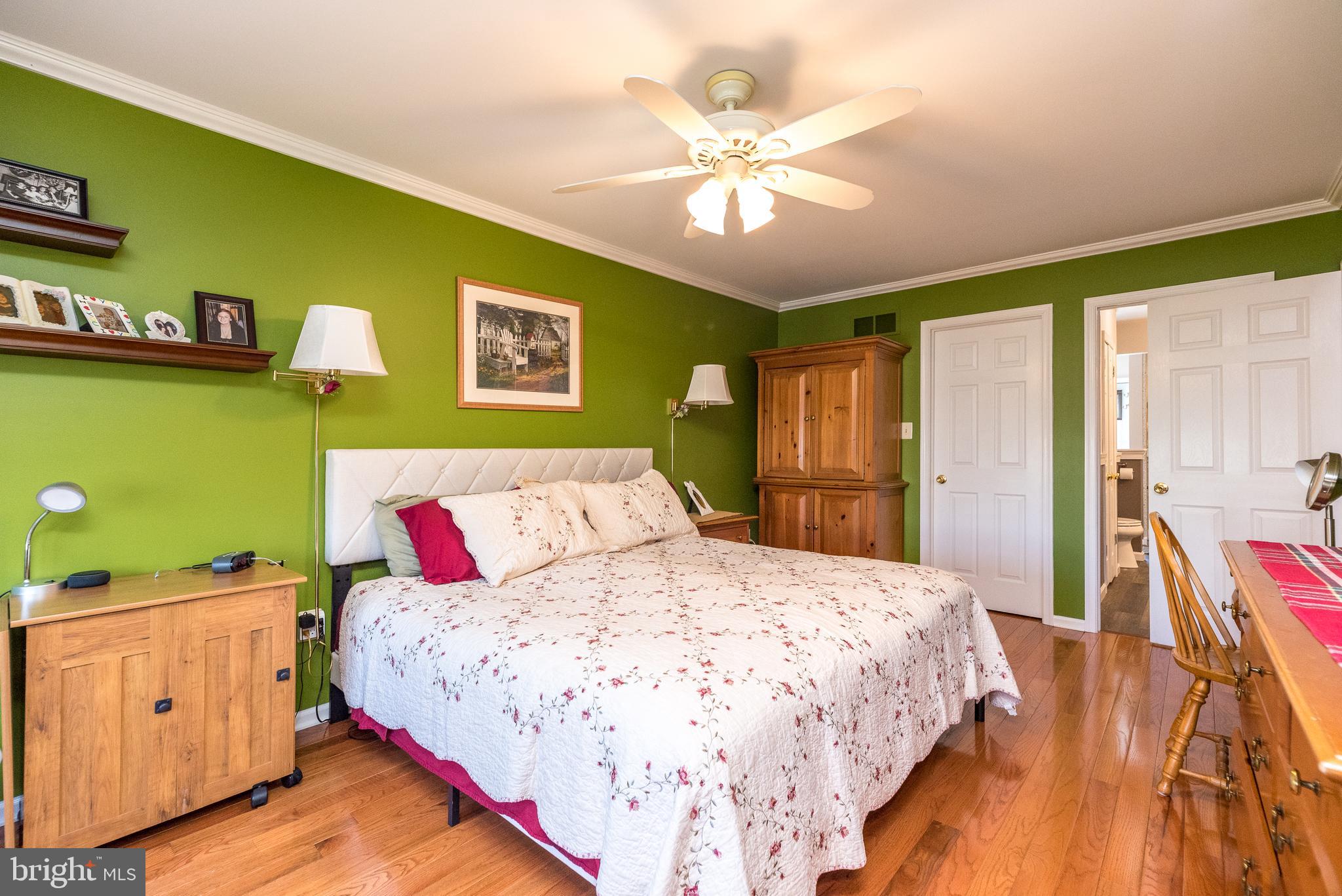 MILFORD GLEN - Residential