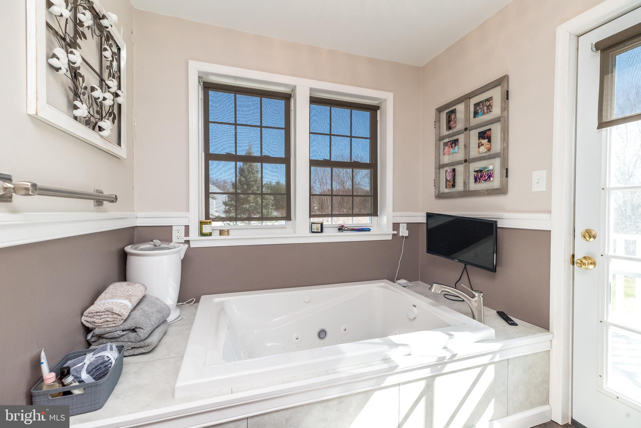 MILFORD GLEN - Residential