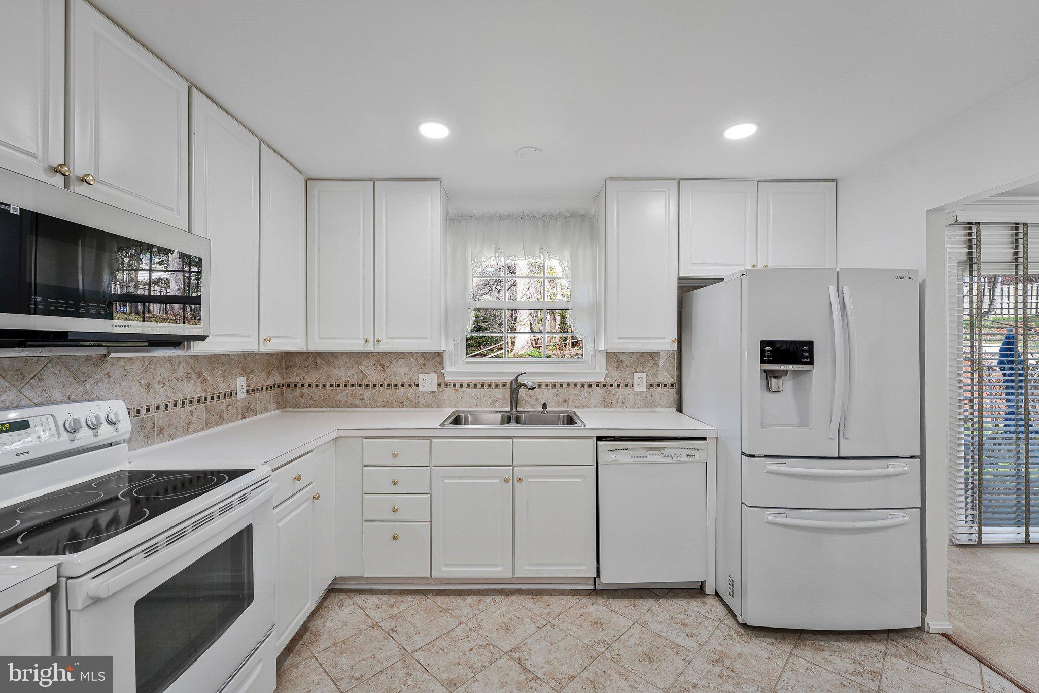 KINGS PARK WEST - Residential