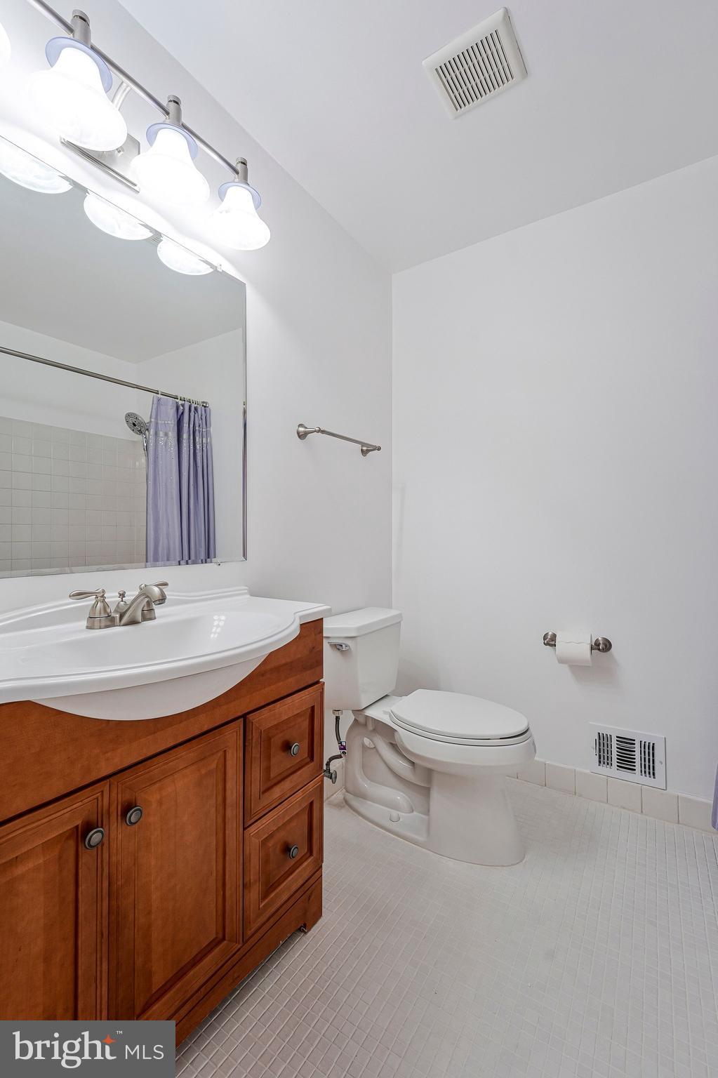 KINGS PARK WEST - Residential