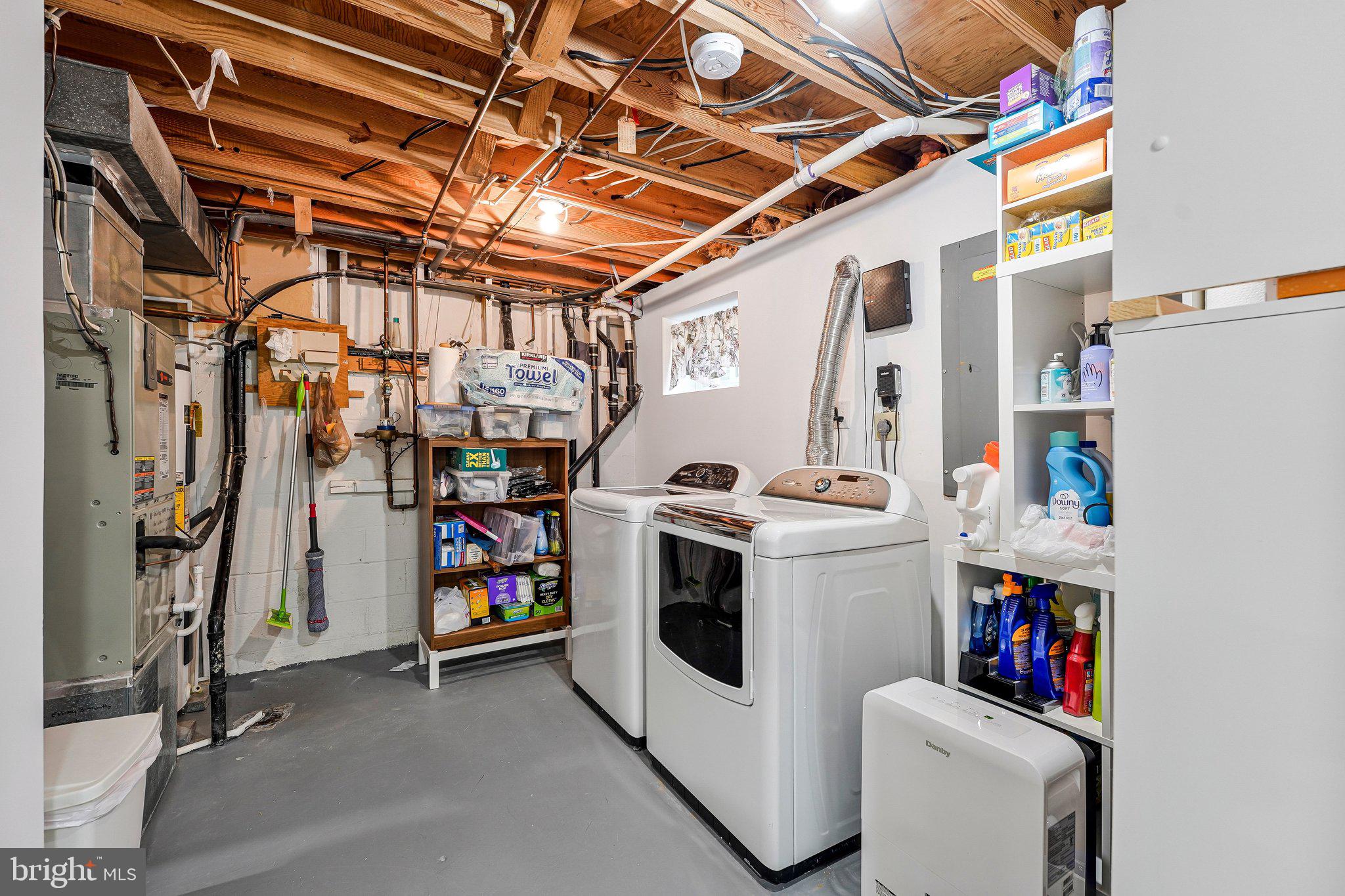 KINGS PARK WEST - Residential