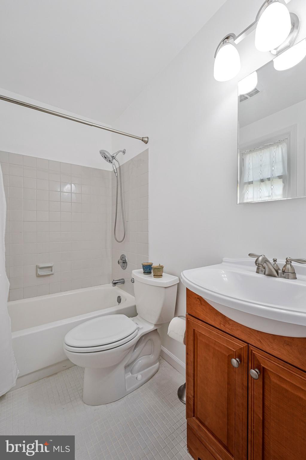 KINGS PARK WEST - Residential