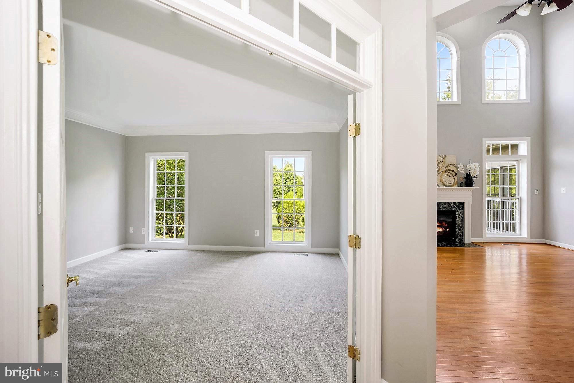 VILLAGES OF URBANA - Residential Lease