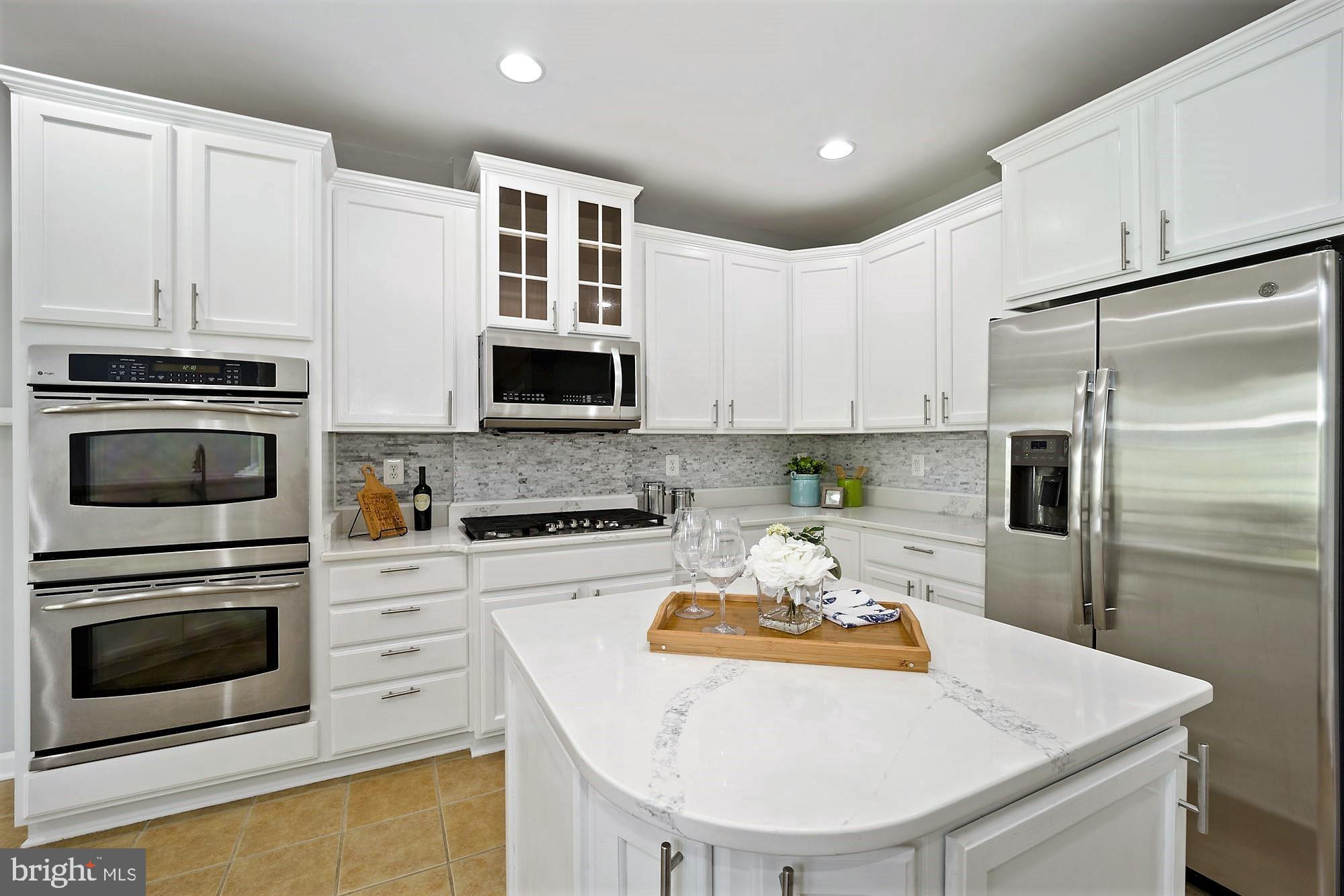 VILLAGES OF URBANA - Residential Lease