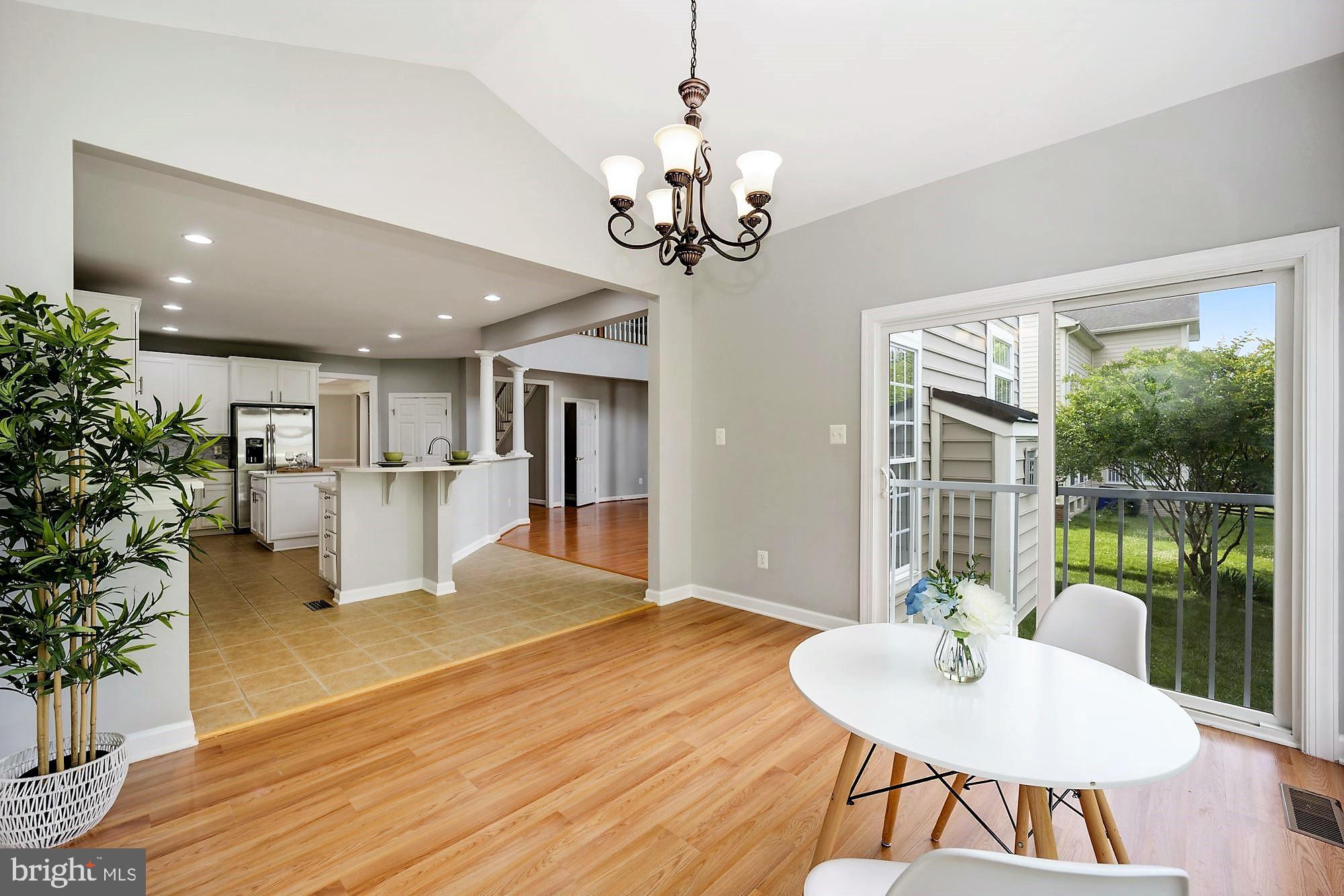 VILLAGES OF URBANA - Residential Lease