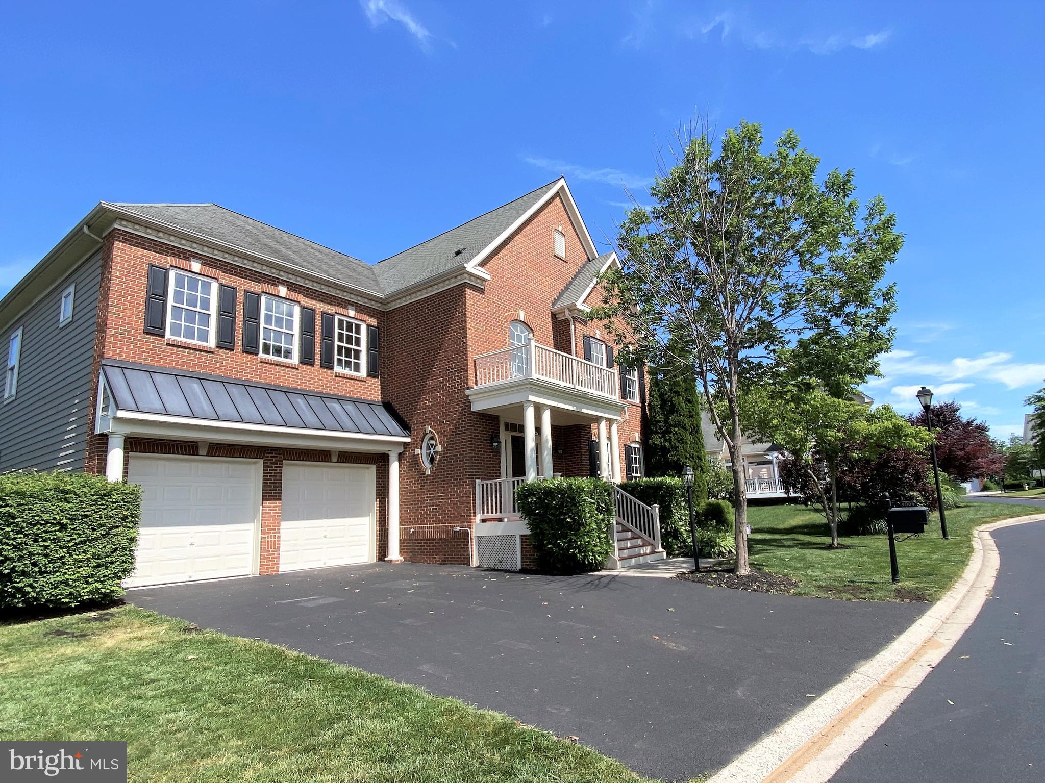 VILLAGES OF URBANA - Residential Lease